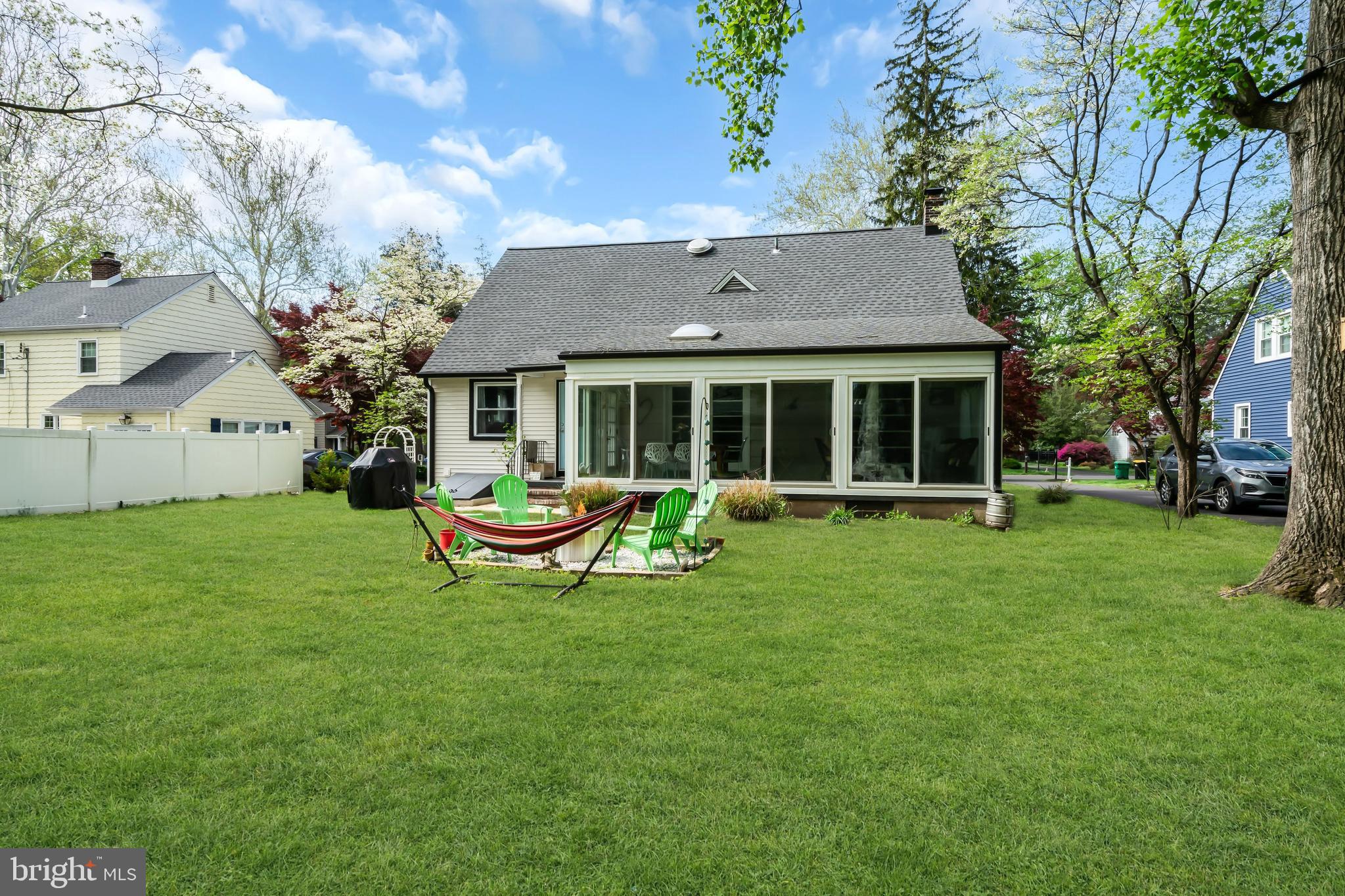 RIVER GLEN - Residential