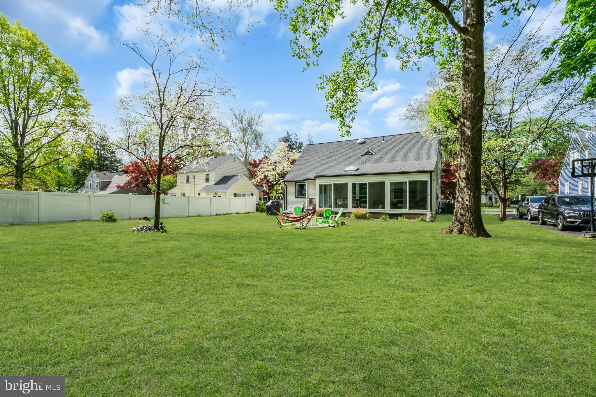 RIVER GLEN - Residential