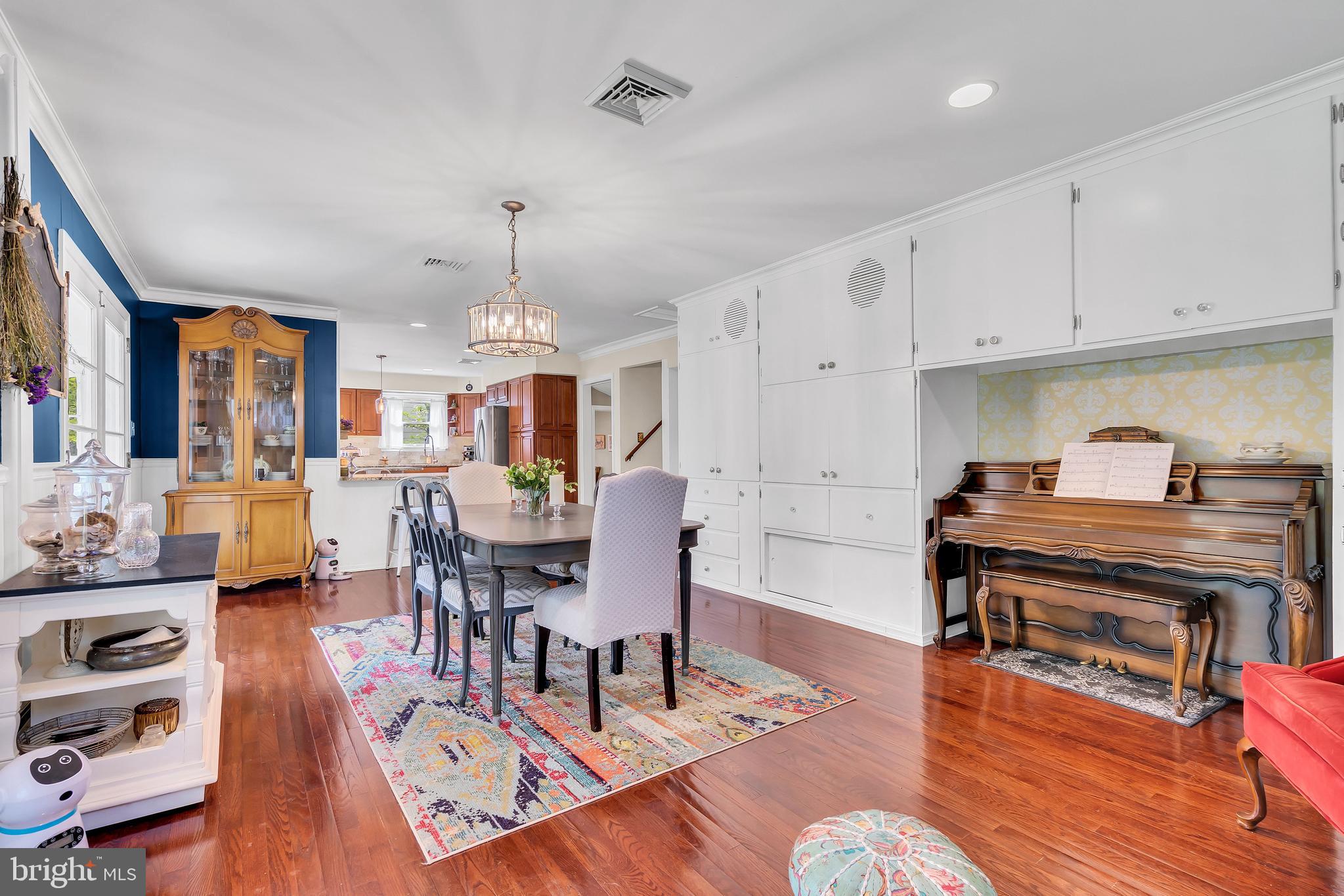 RIVER GLEN - Residential