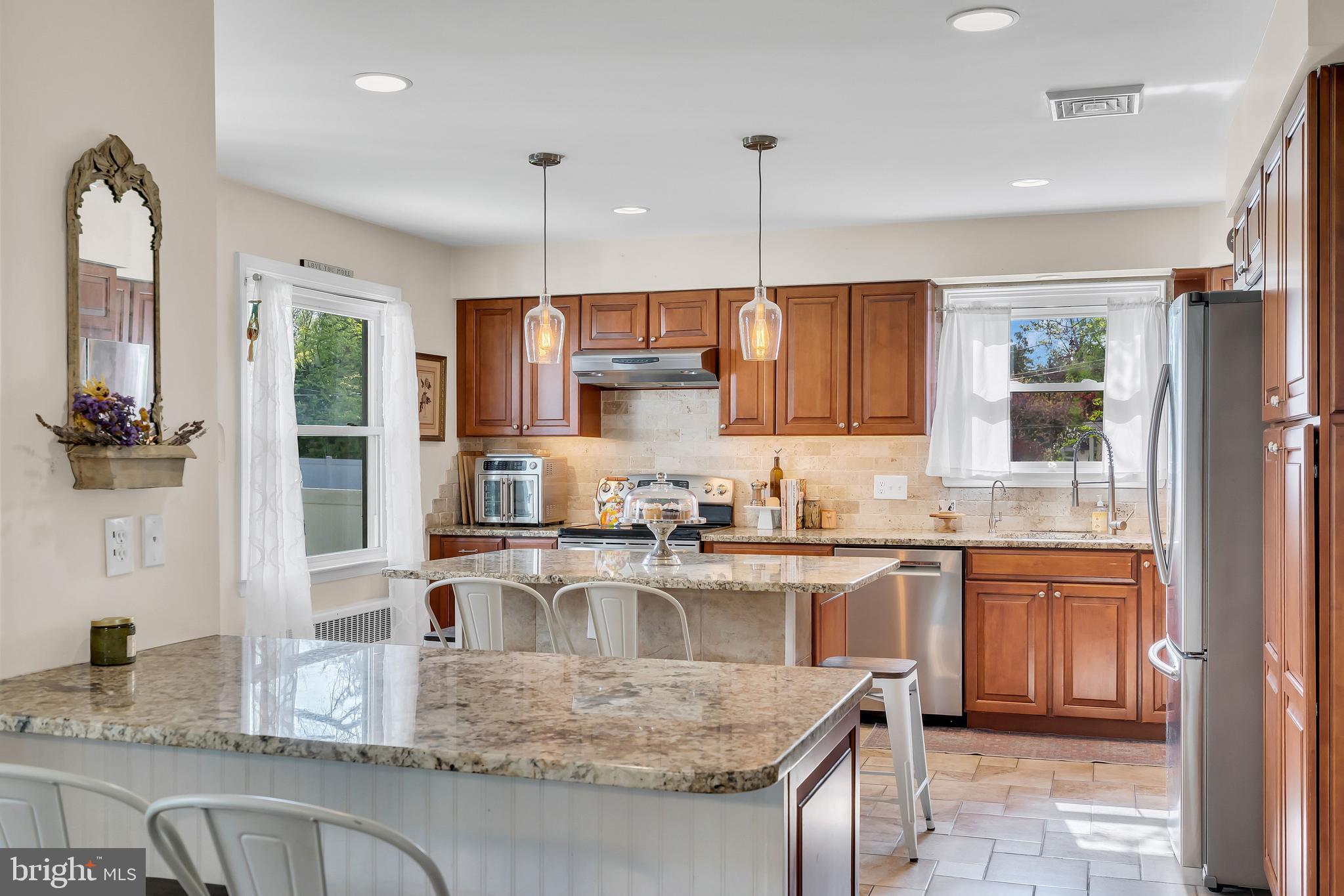 RIVER GLEN - Residential