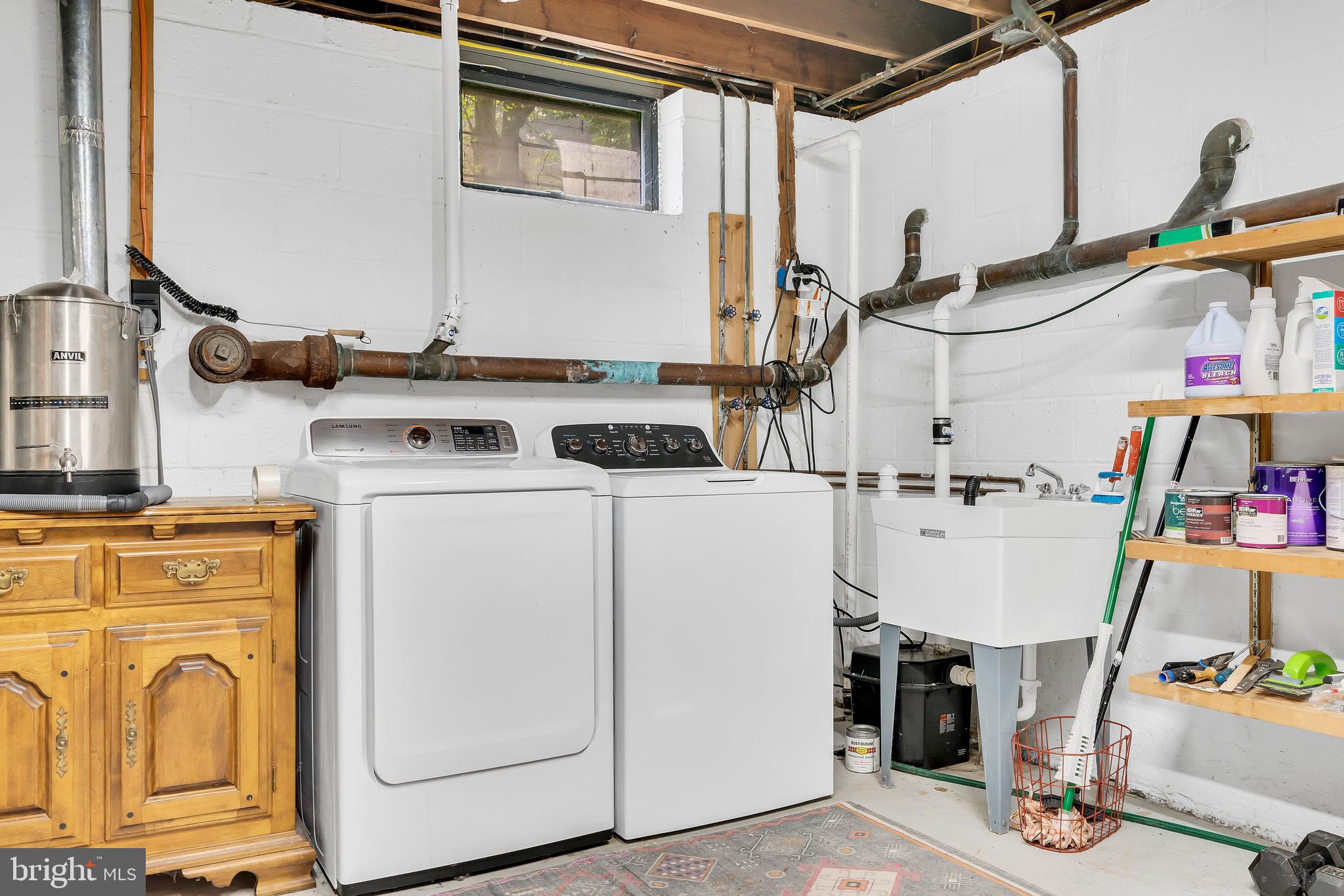 RIVER GLEN - Residential