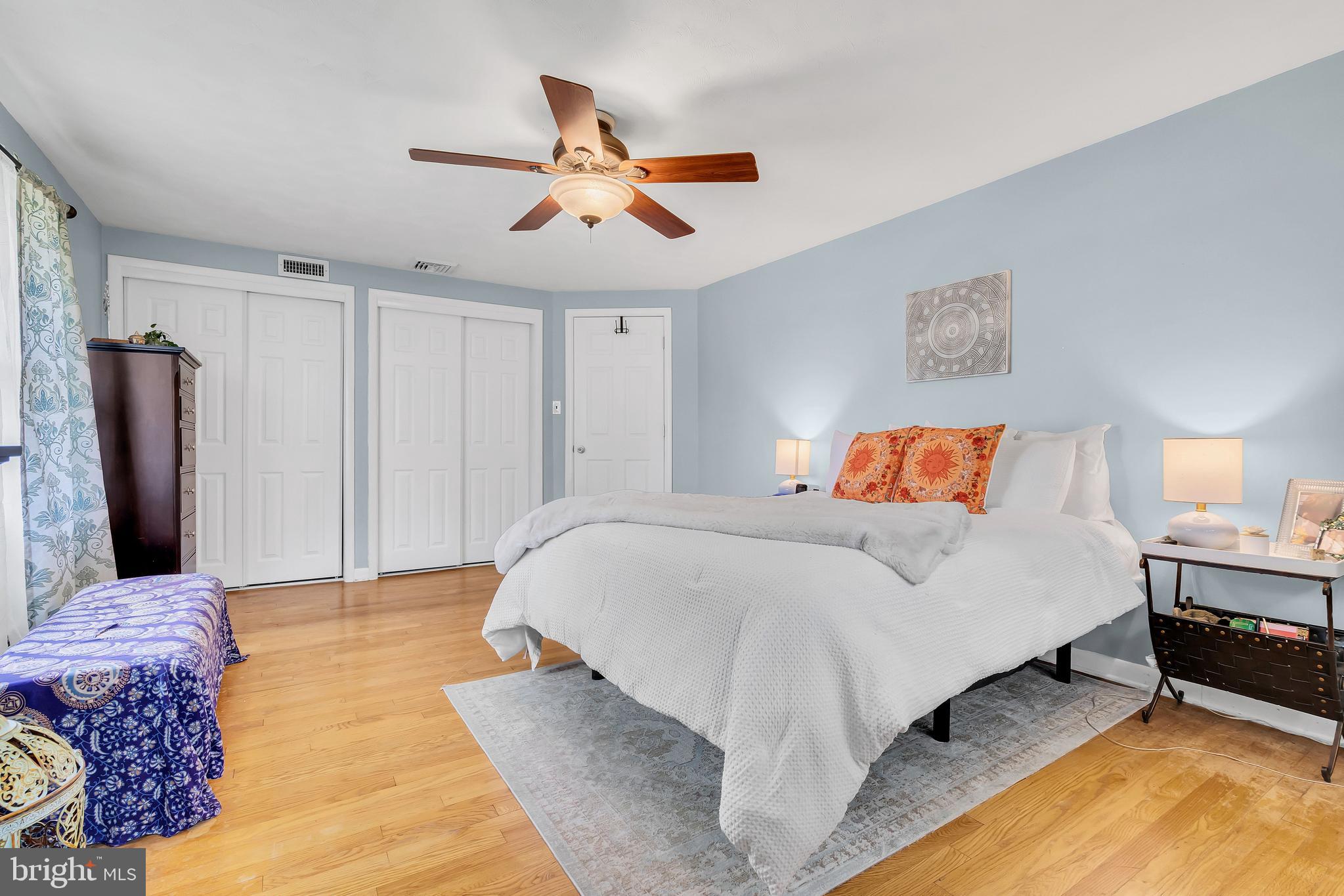 RIVER GLEN - Residential