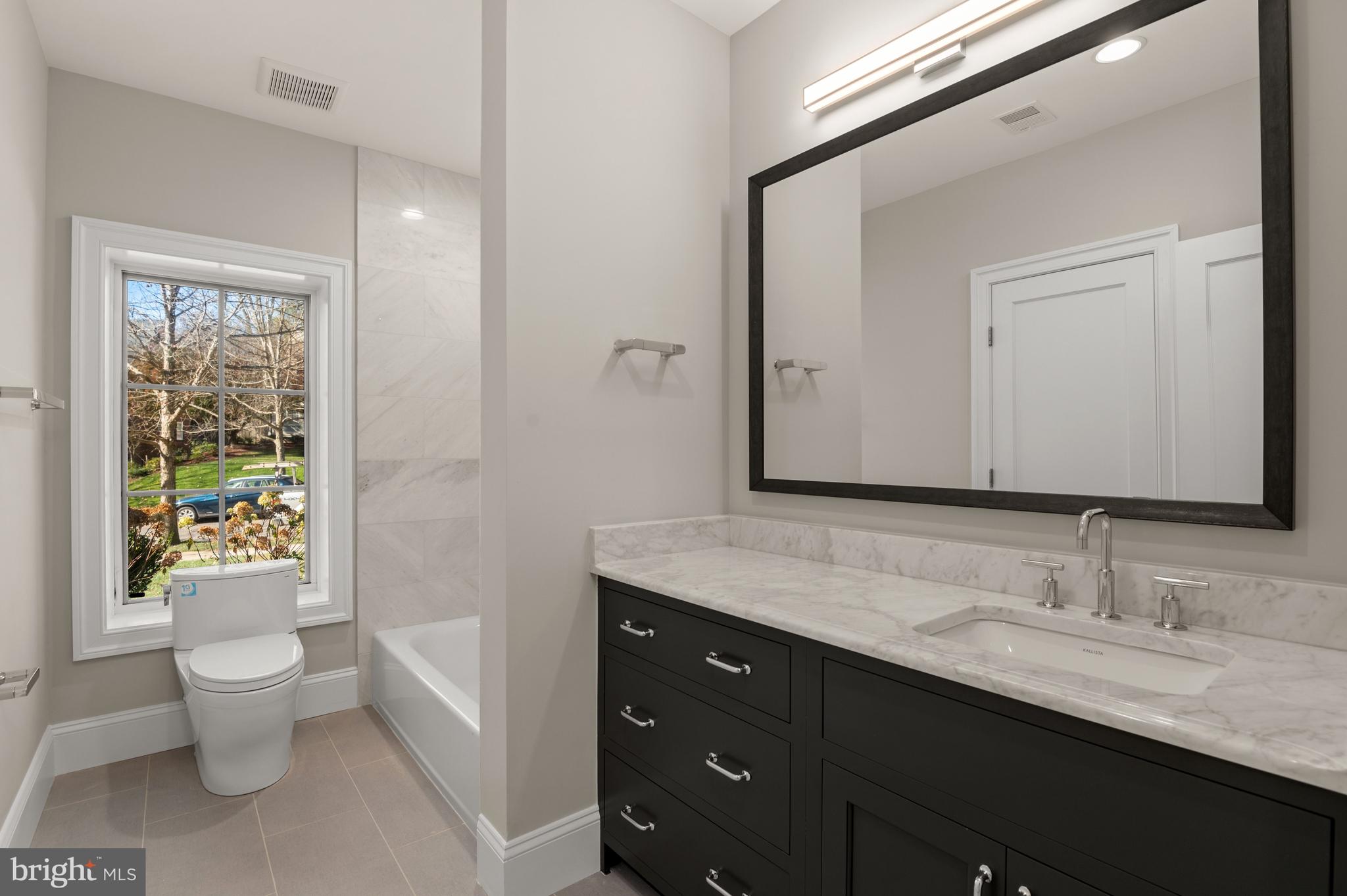 SPRING VALLEY - Residential