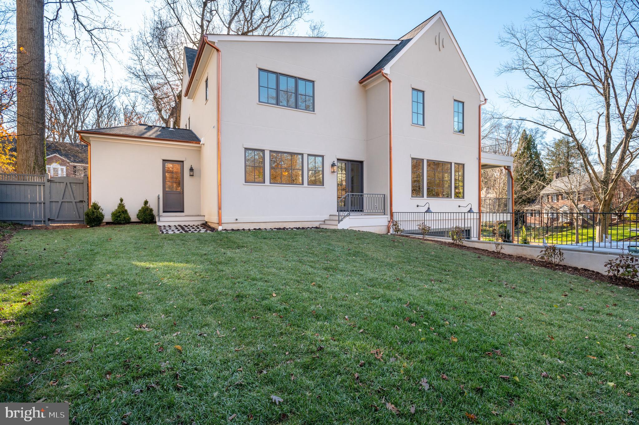 SPRING VALLEY - Residential