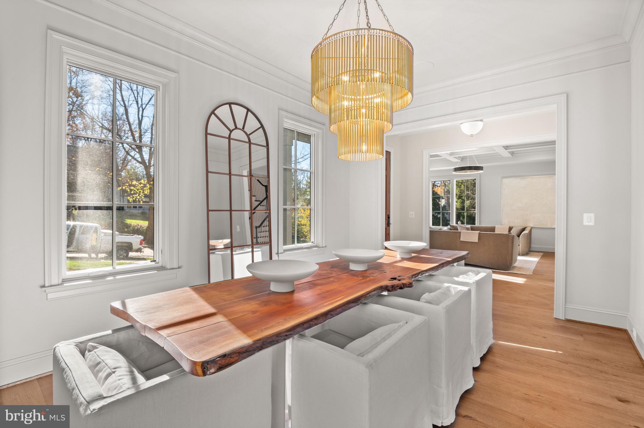 SPRING VALLEY - Residential