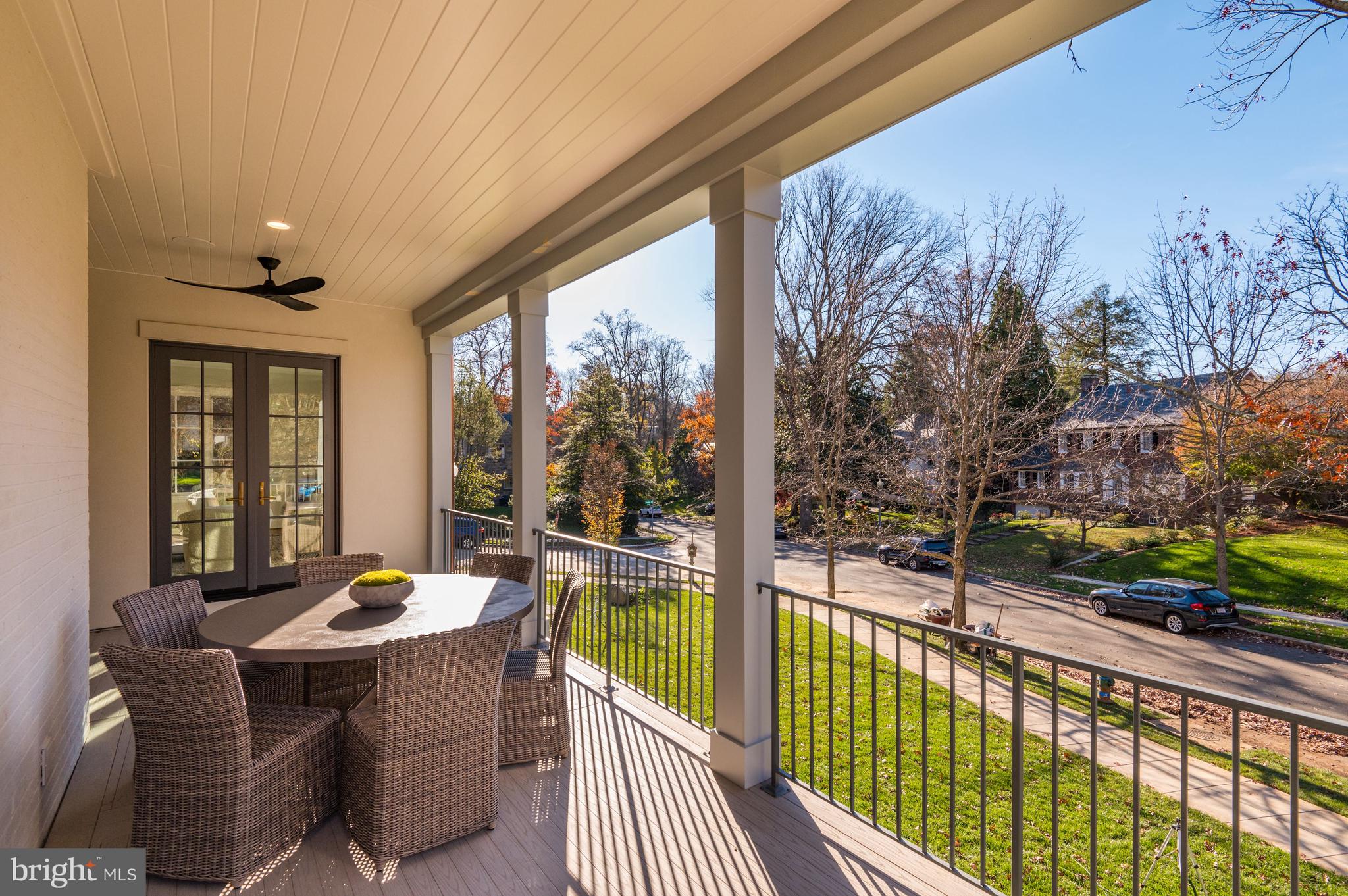 SPRING VALLEY - Residential