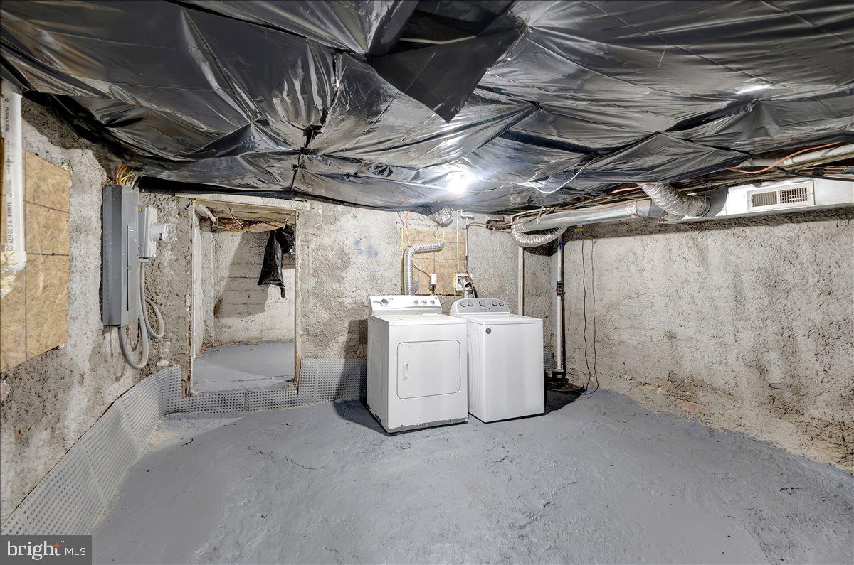 RICHNOR SPRINGS - Residential