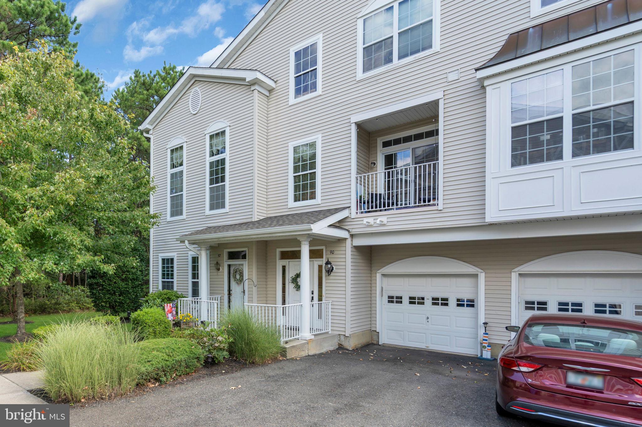 90 BRYCE LANE 911