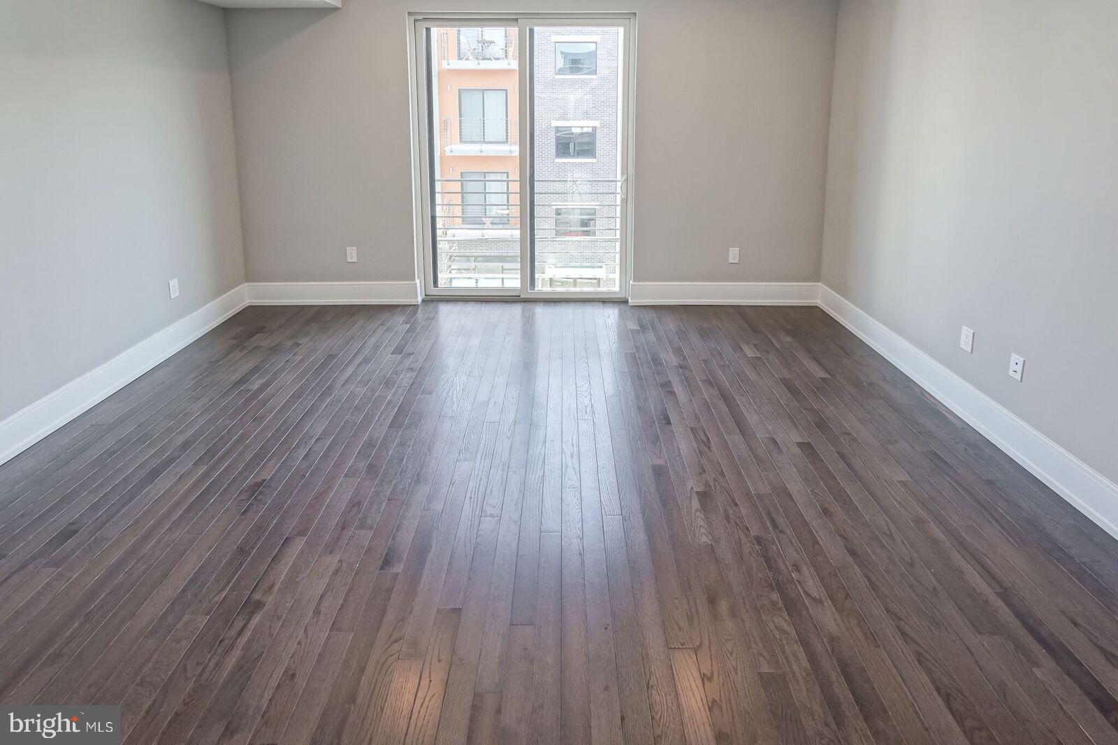 GRADUATE HOSPITAL - Residential