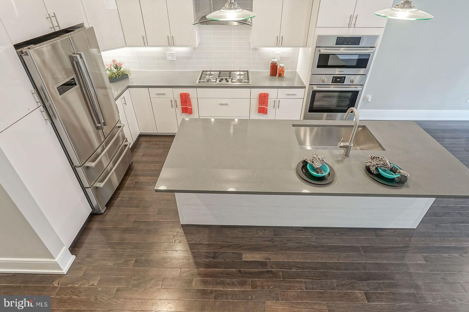 1006 S 17TH STREET B