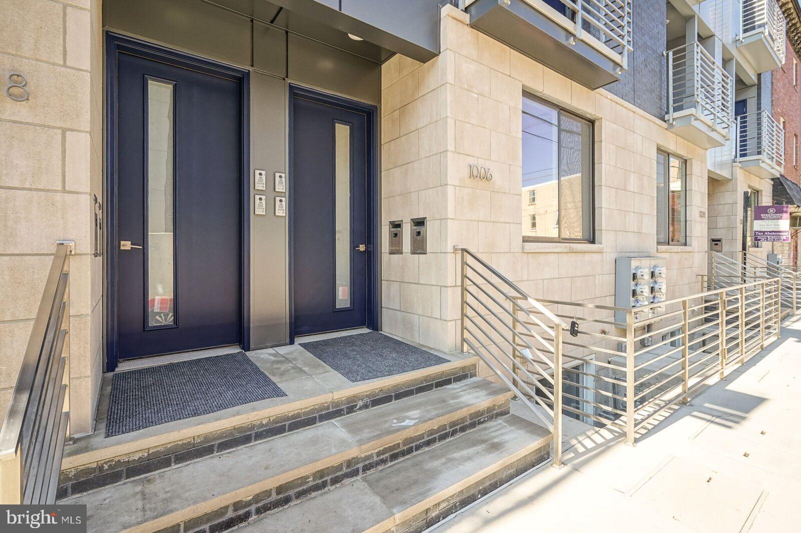 GRADUATE HOSPITAL - Residential