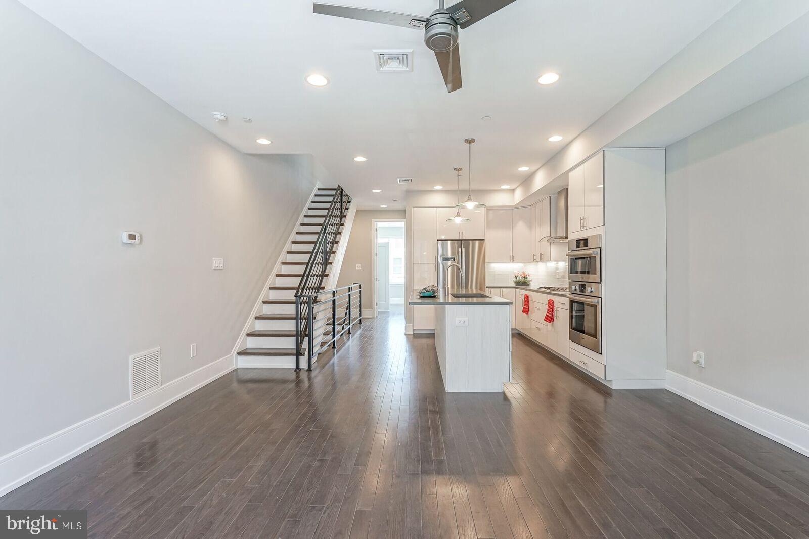 GRADUATE HOSPITAL - Residential