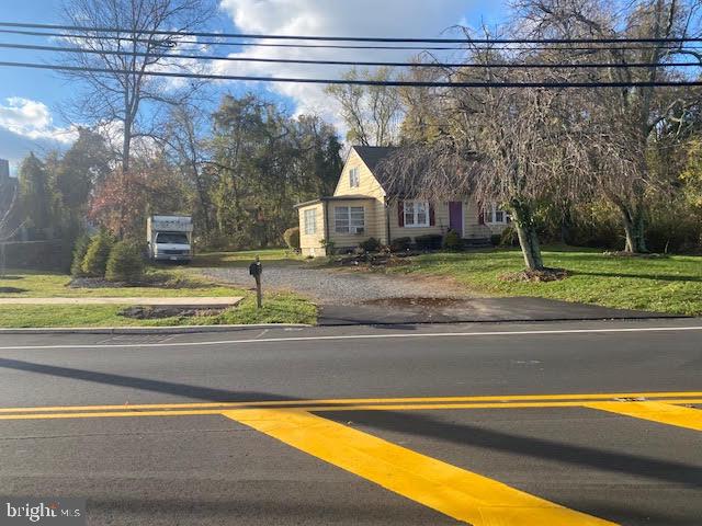 994 & 1004 ROUTE 206