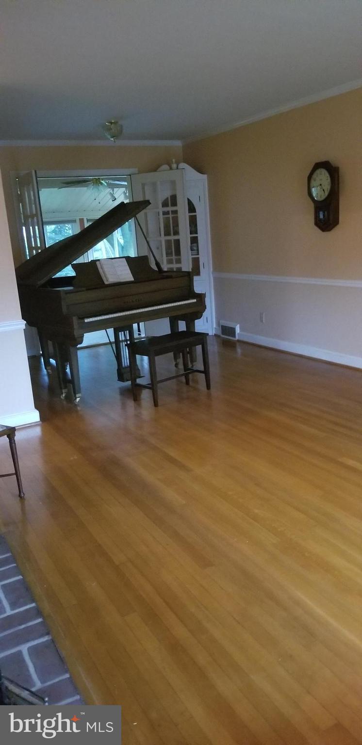 NORTH HAGERSTOWN - Residential