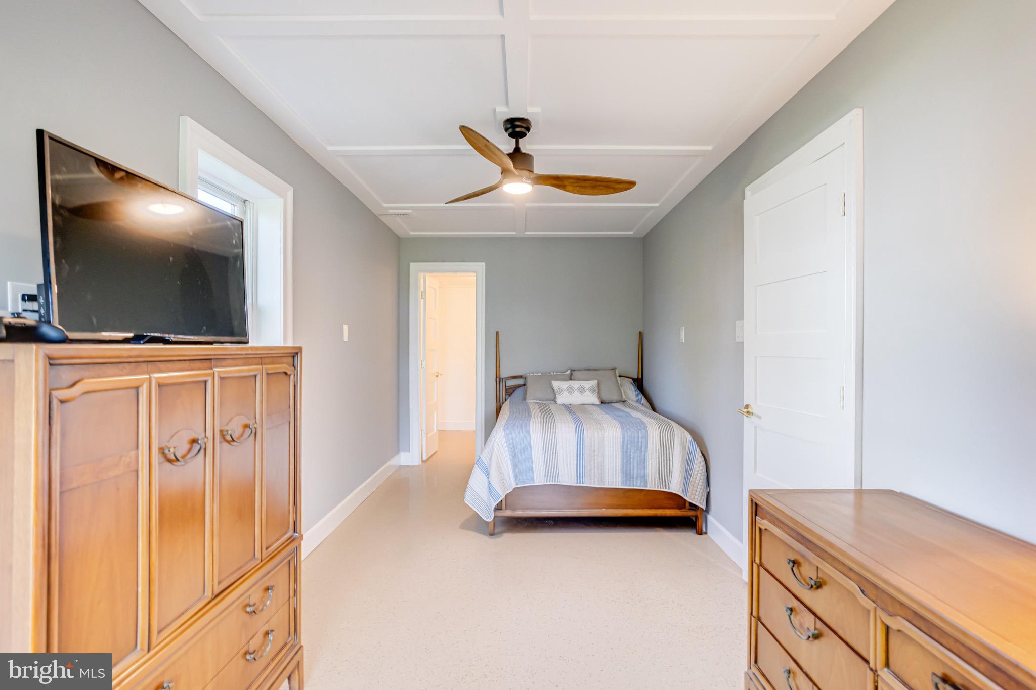 BOWLEYS QUARTERS - Residential