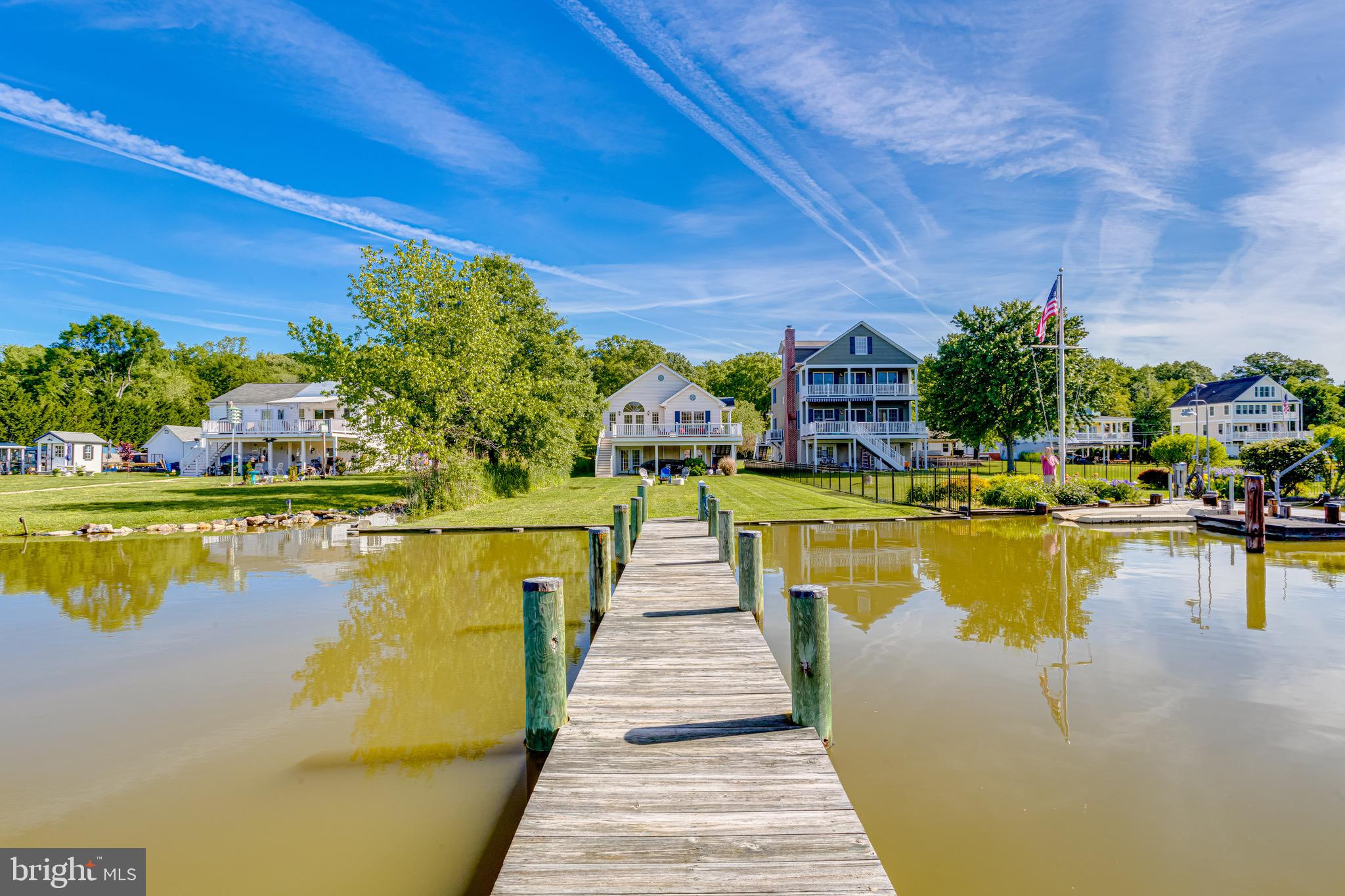 BOWLEYS QUARTERS - Residential