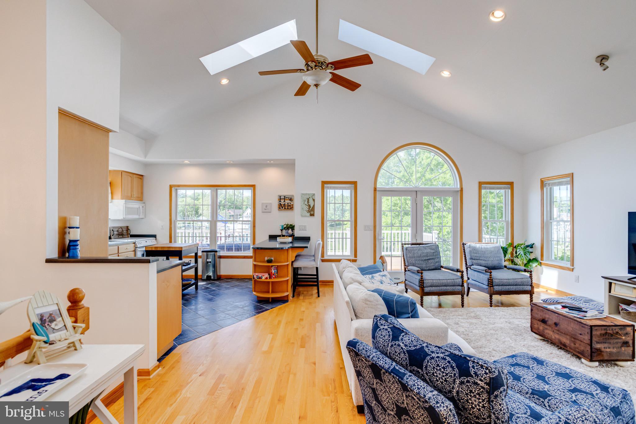 BOWLEYS QUARTERS - Residential