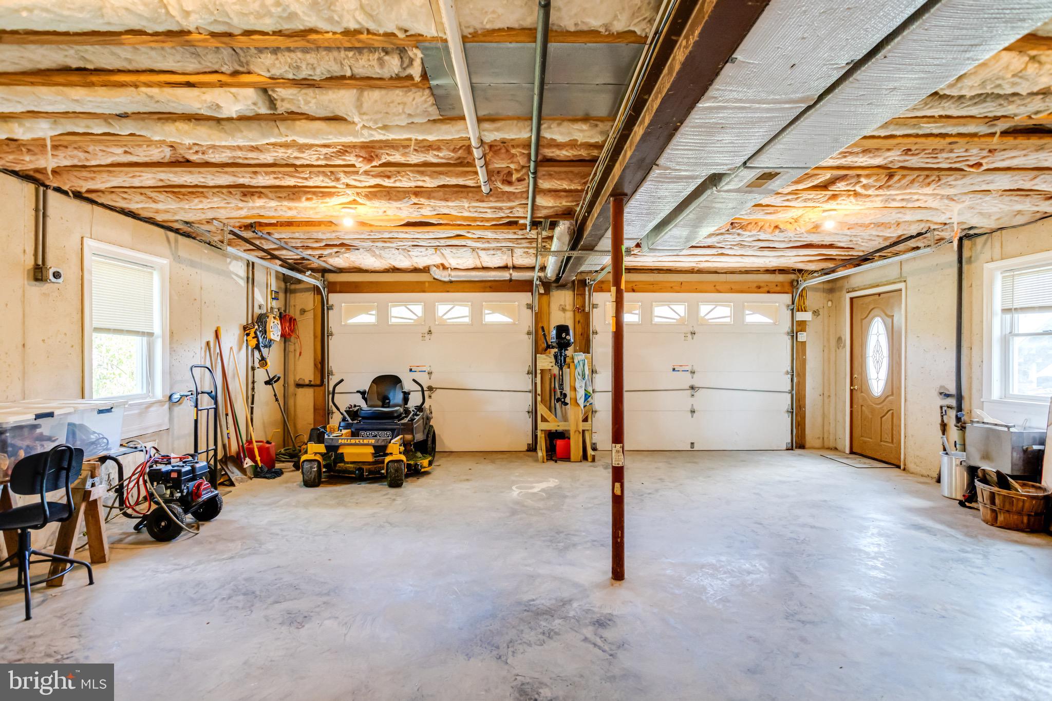 BOWLEYS QUARTERS - Residential