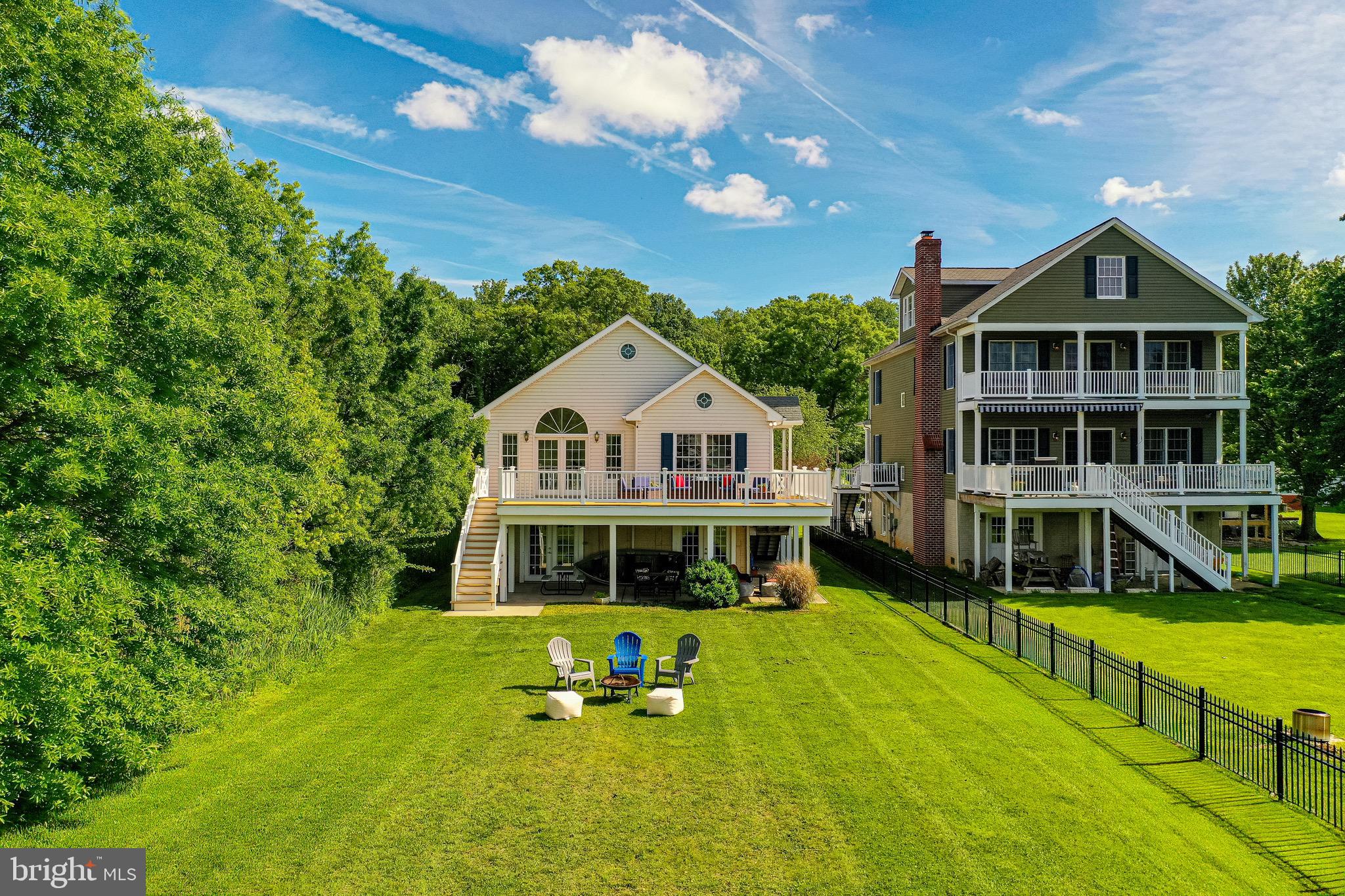 BOWLEYS QUARTERS - Residential