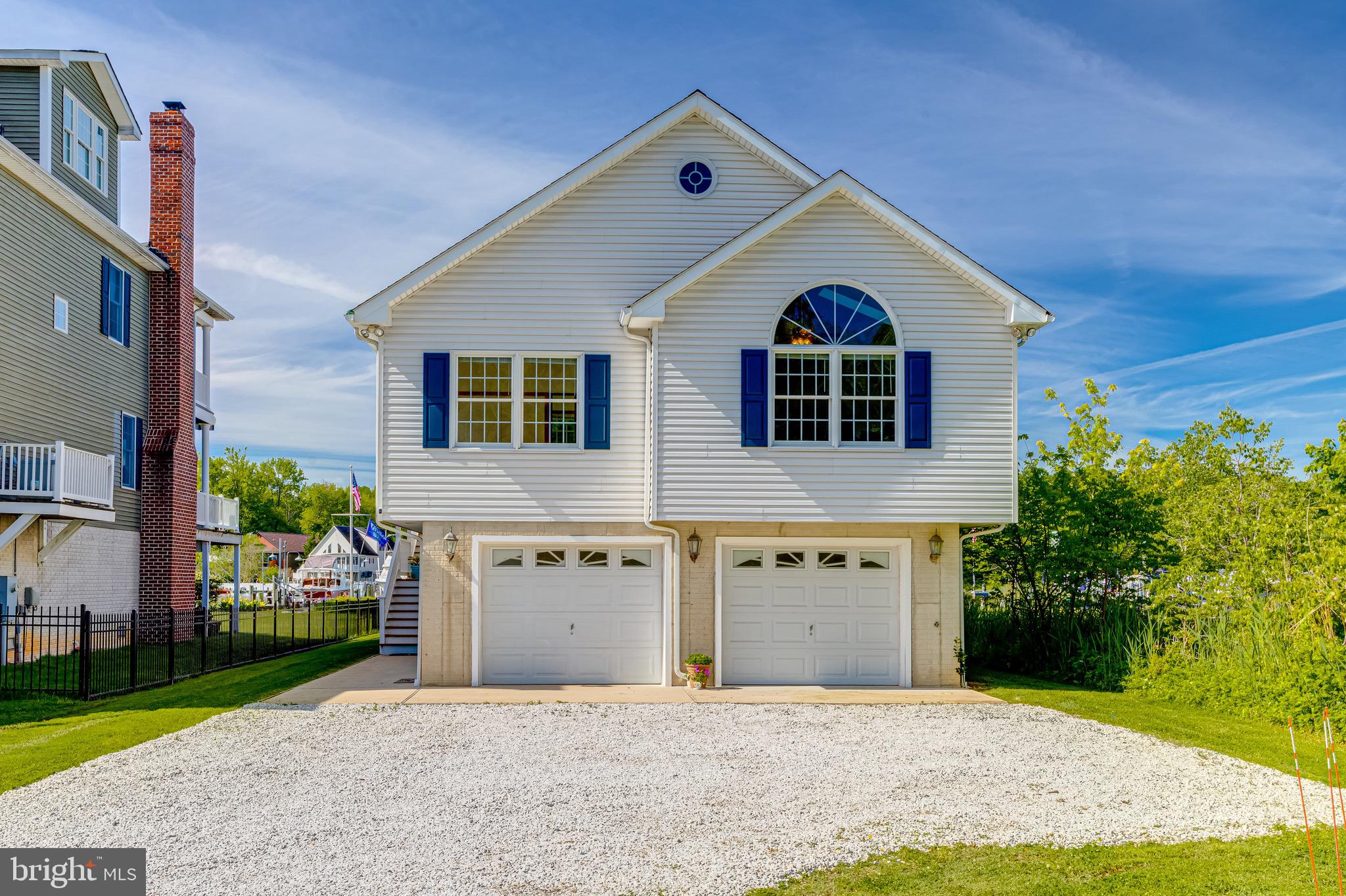 BOWLEYS QUARTERS - Residential