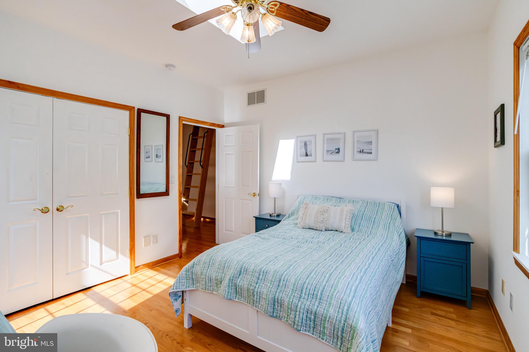 BOWLEYS QUARTERS - Residential