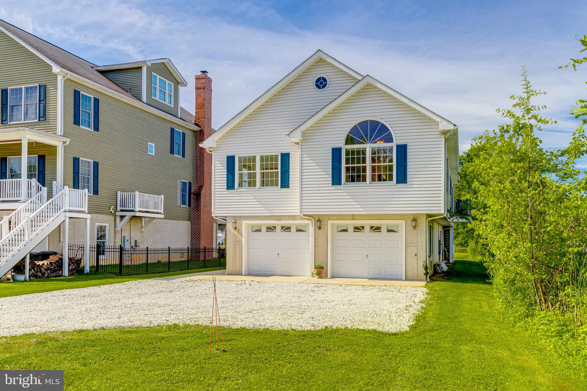 BOWLEYS QUARTERS - Residential