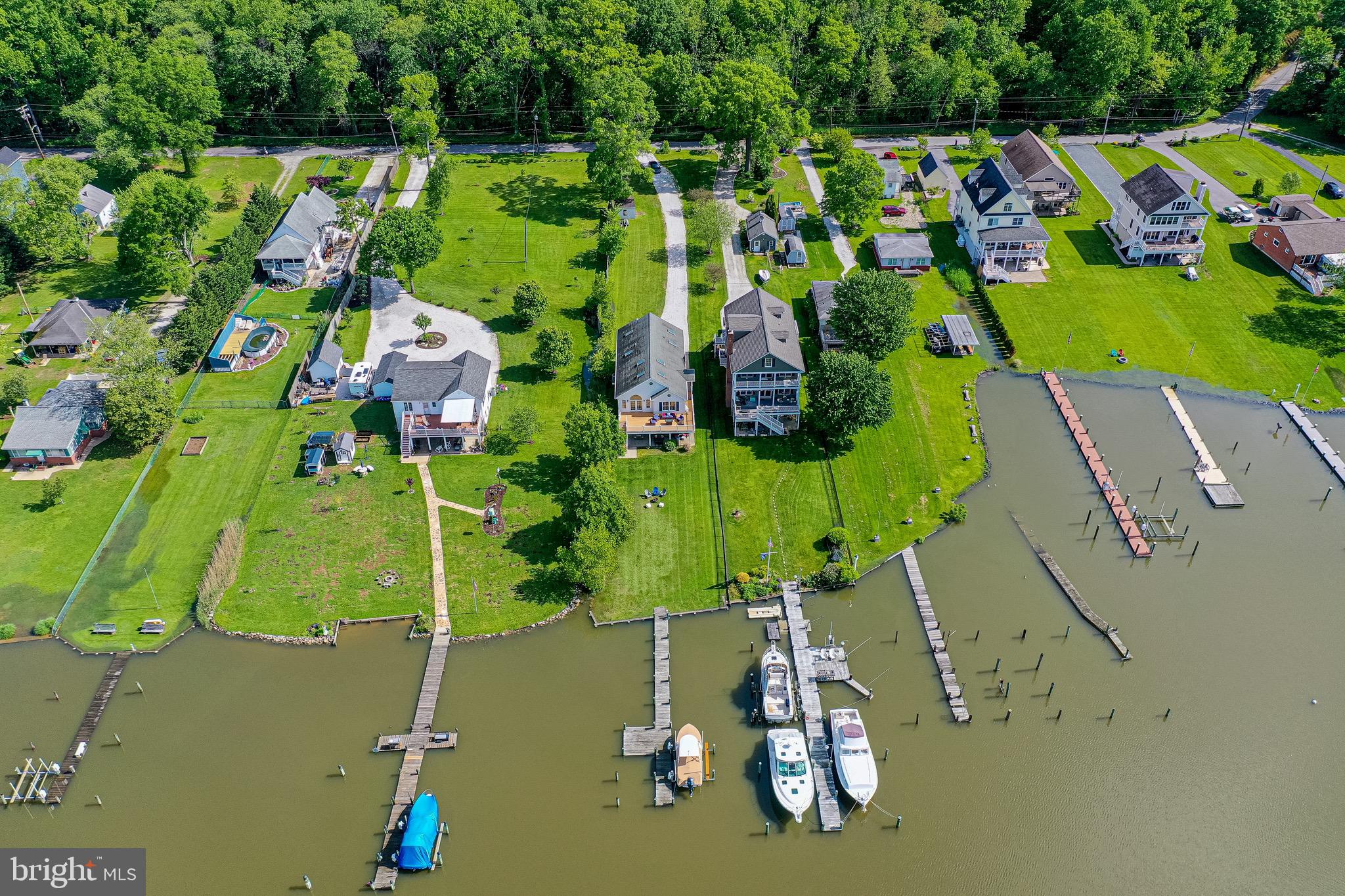 BOWLEYS QUARTERS - Residential