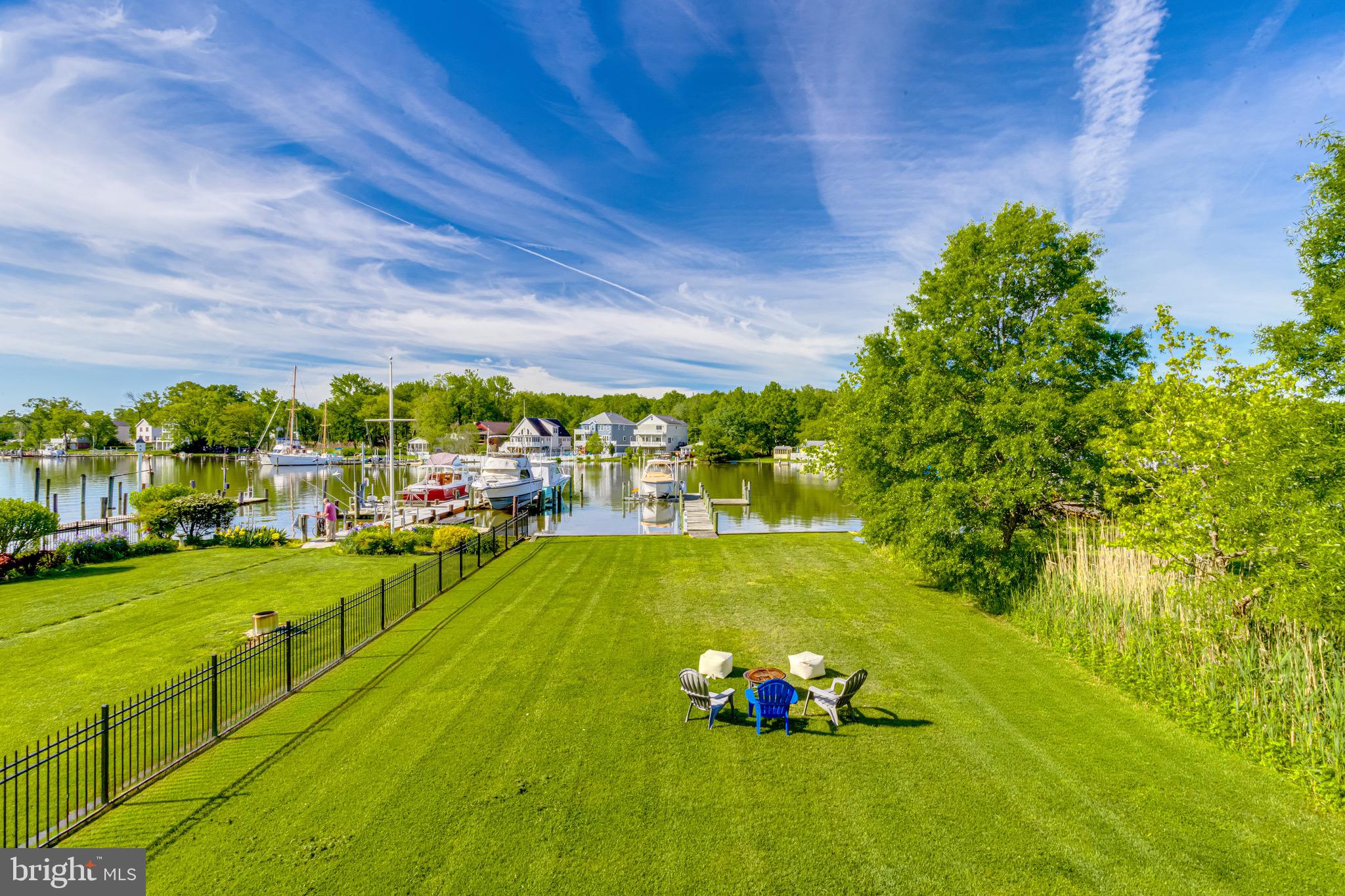 BOWLEYS QUARTERS - Residential