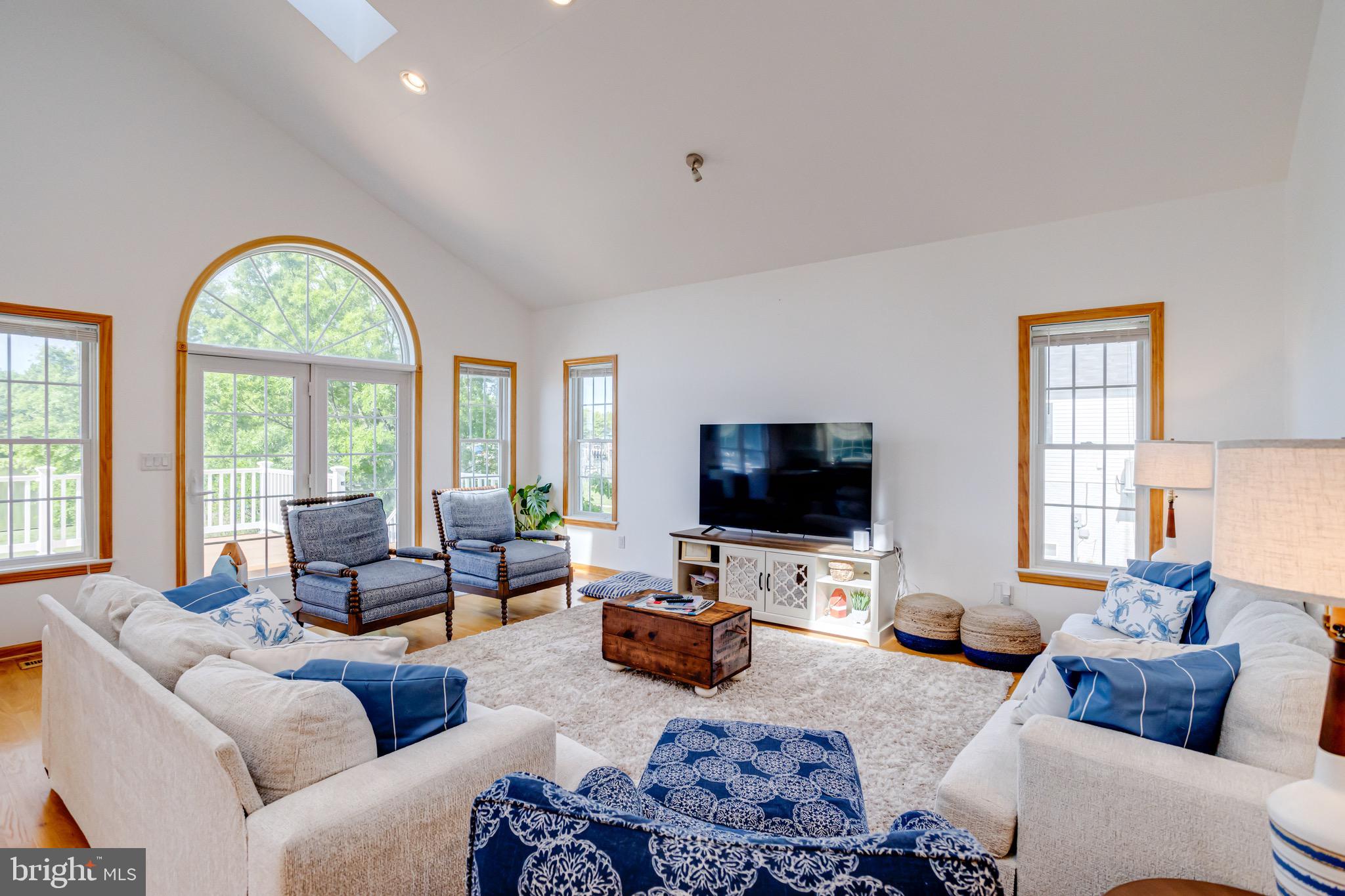 BOWLEYS QUARTERS - Residential