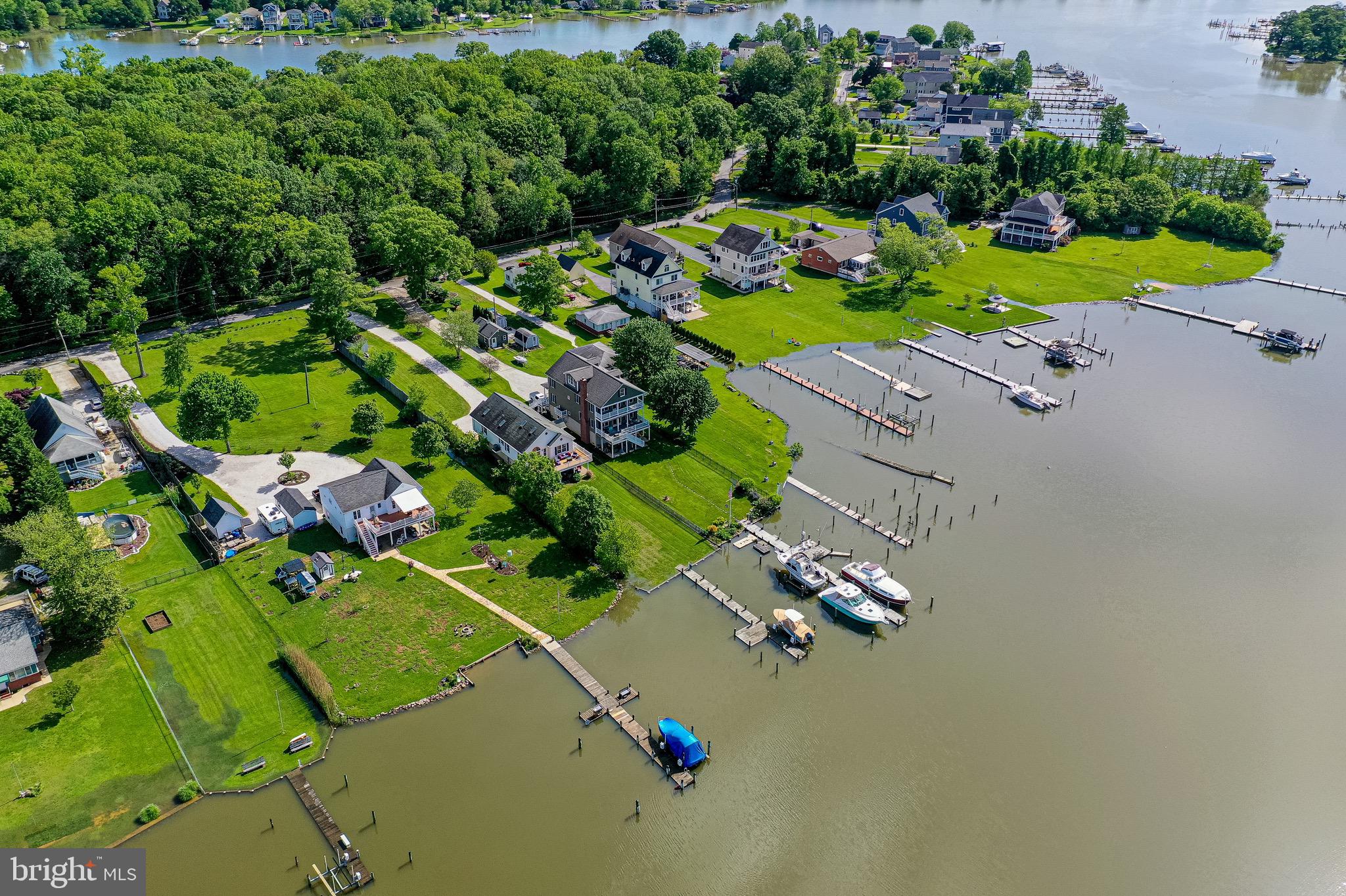 BOWLEYS QUARTERS - Residential