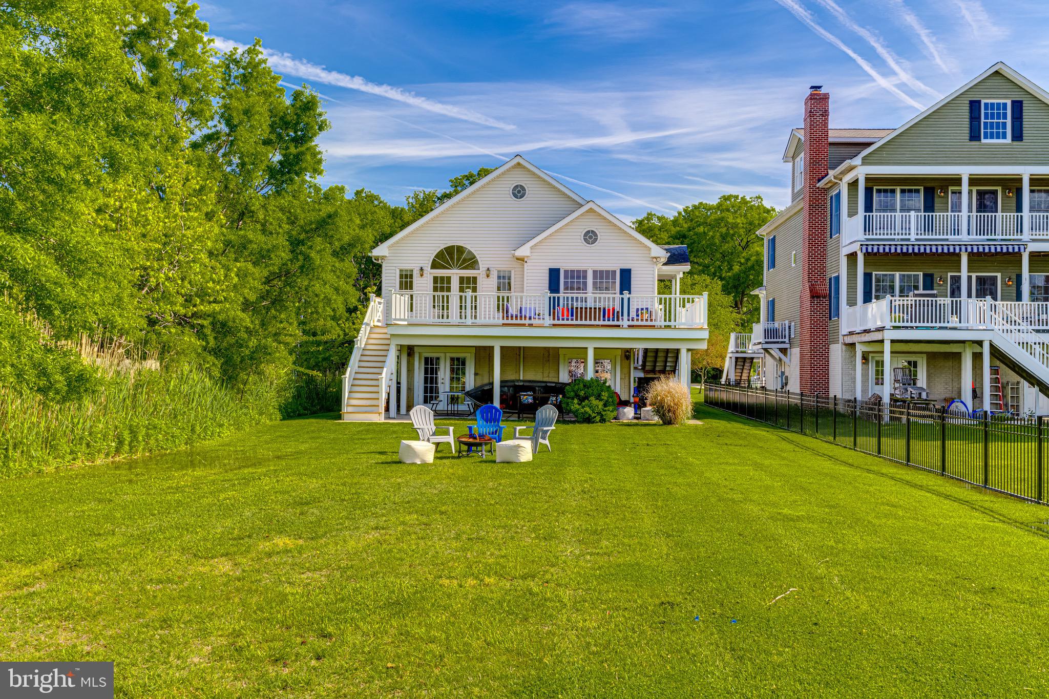 BOWLEYS QUARTERS - Residential