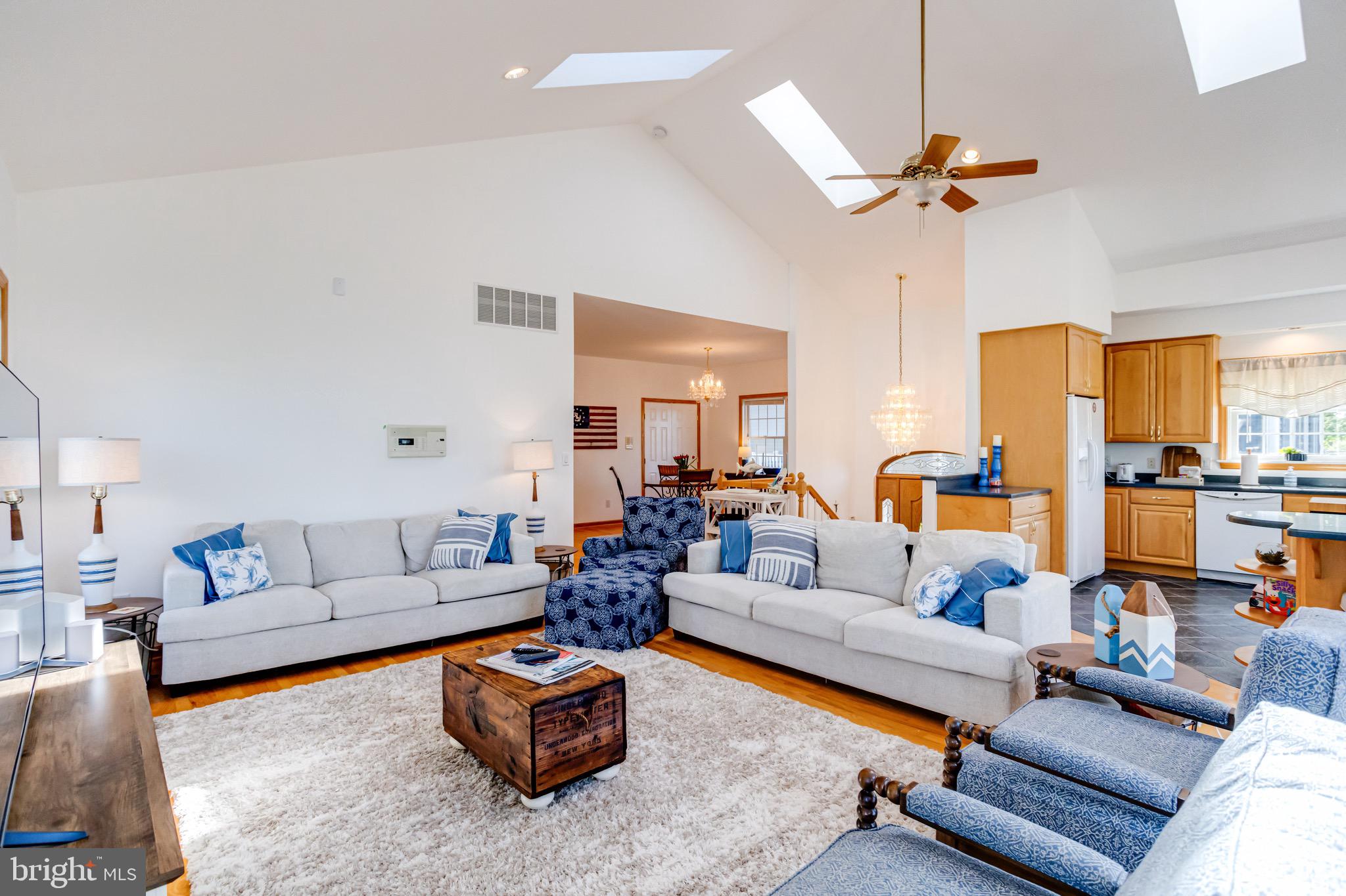 BOWLEYS QUARTERS - Residential