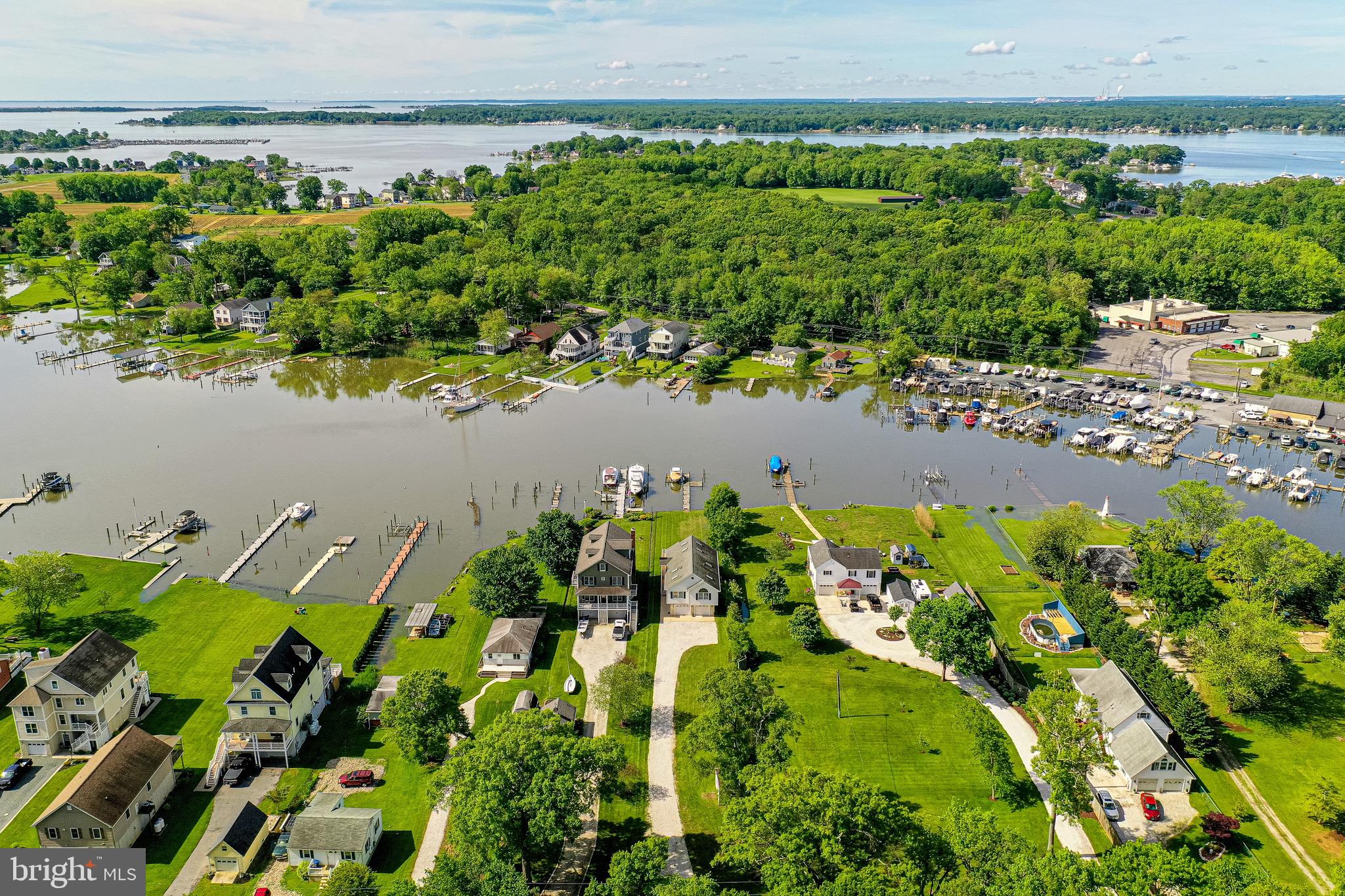 BOWLEYS QUARTERS - Residential