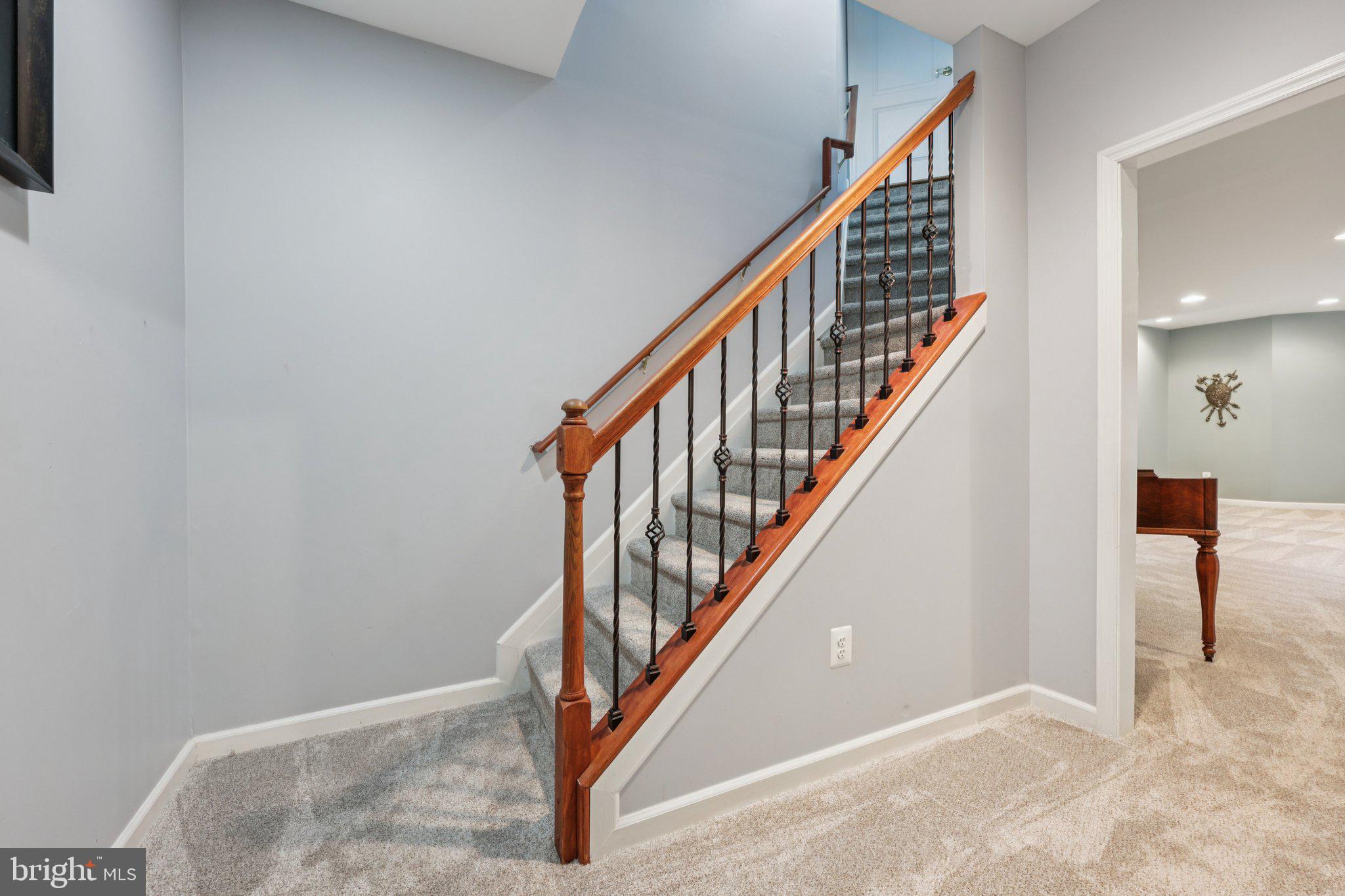 BROADLANDS - Residential