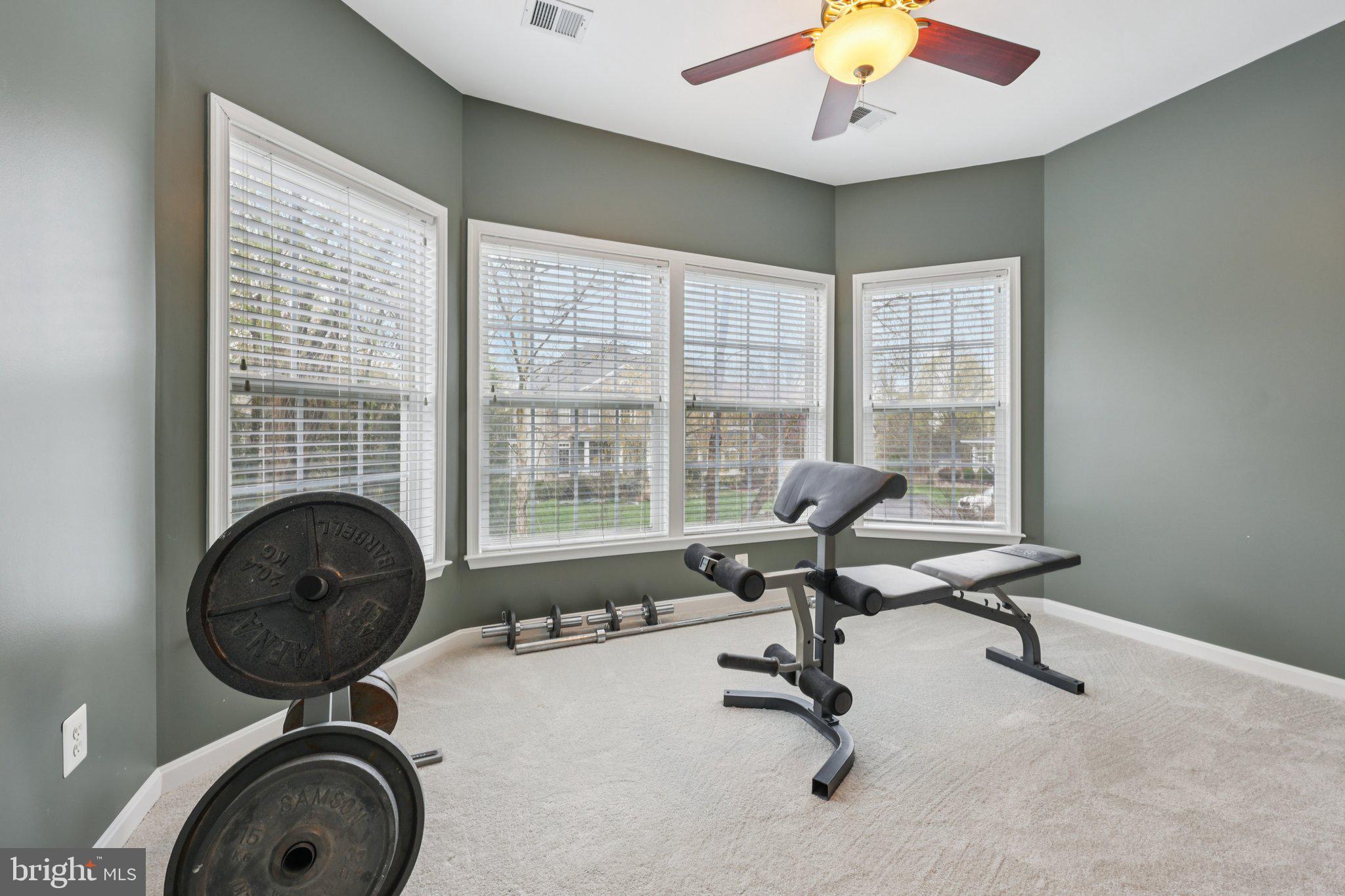 BROADLANDS - Residential