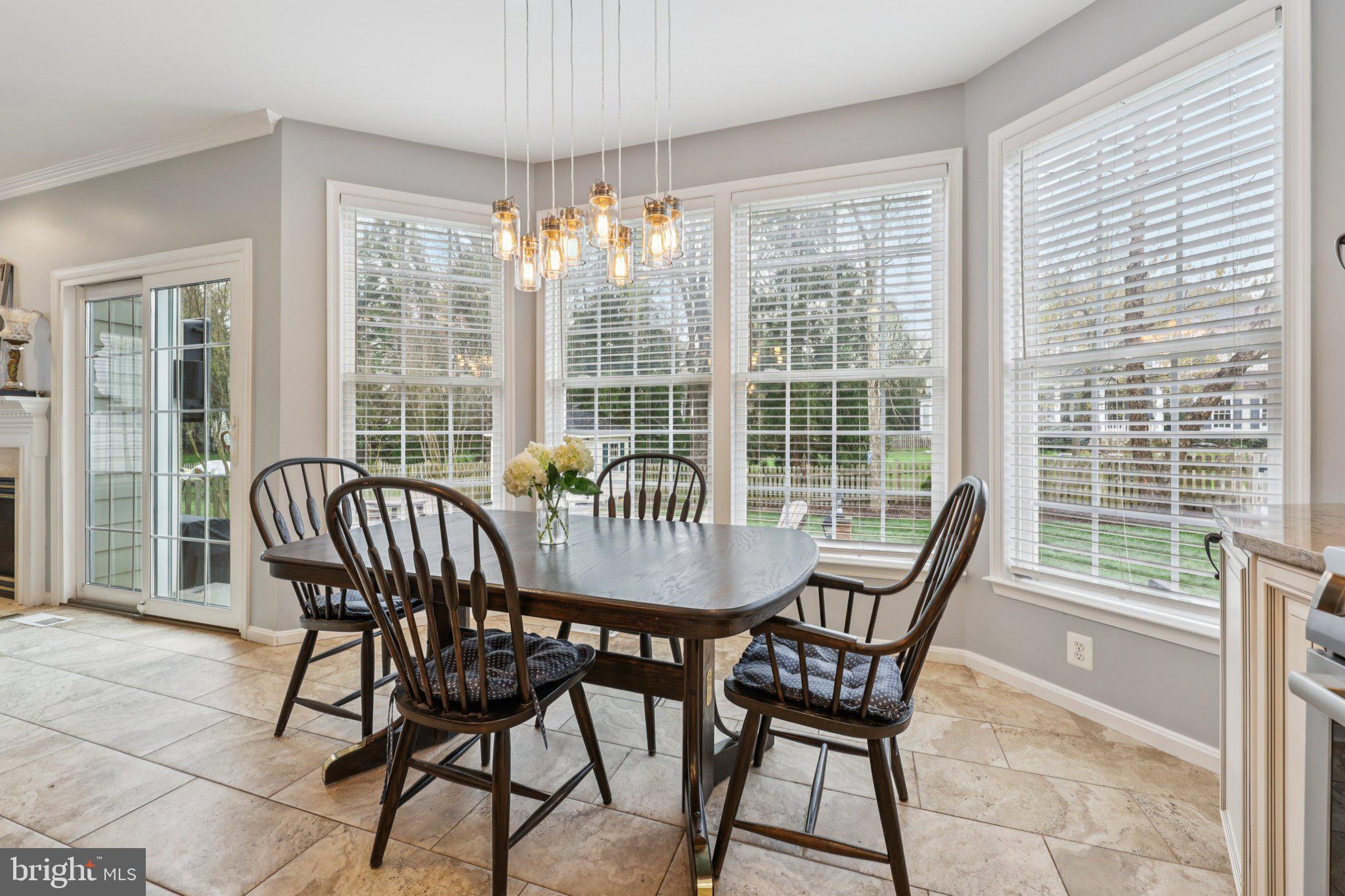 BROADLANDS - Residential