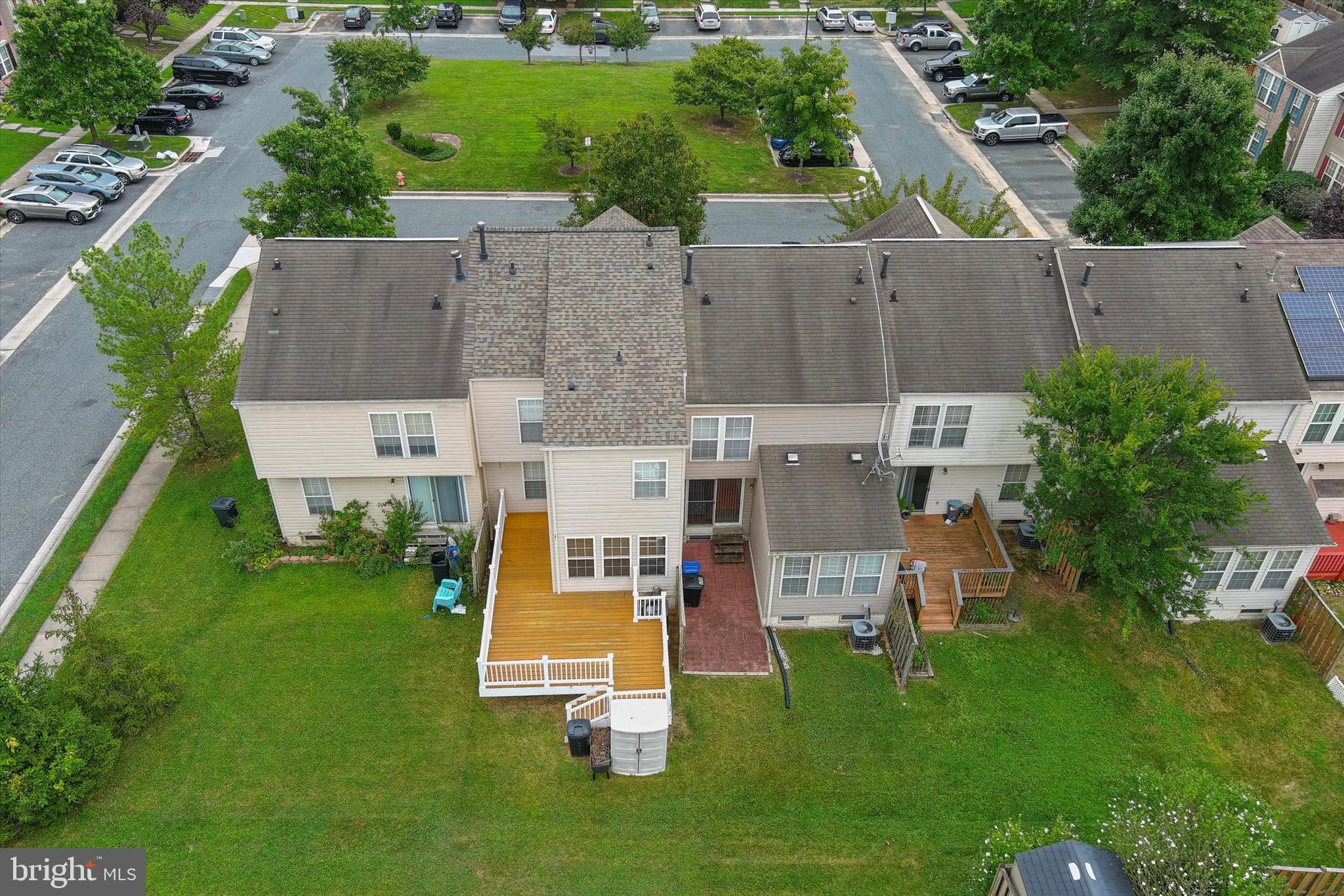 EATON SQUARE - Residential
