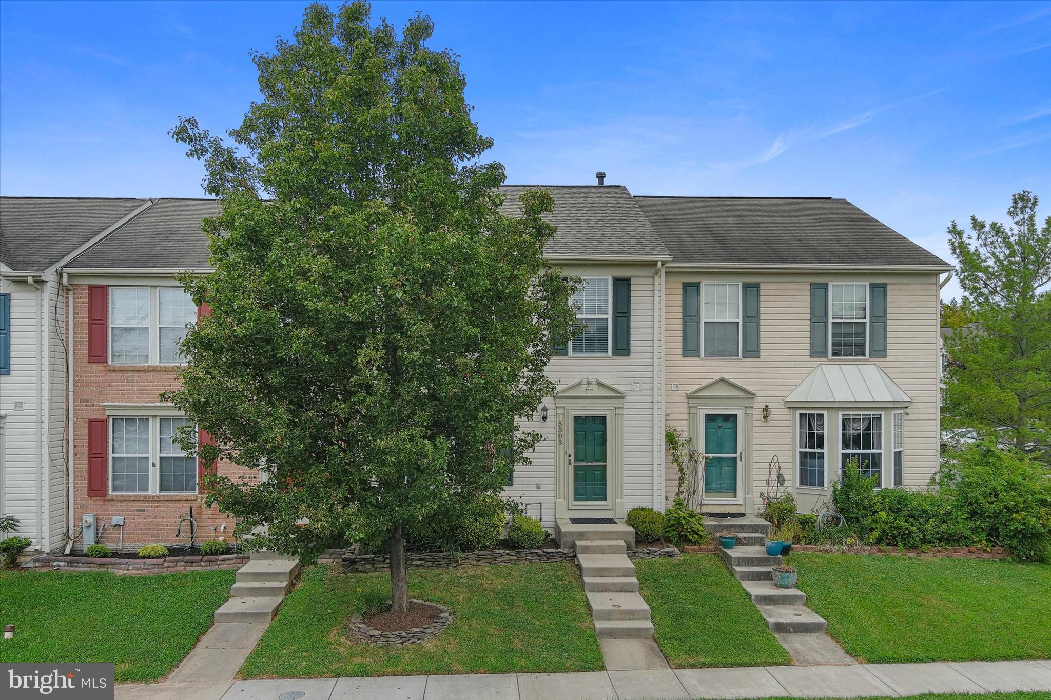 EATON SQUARE - Residential