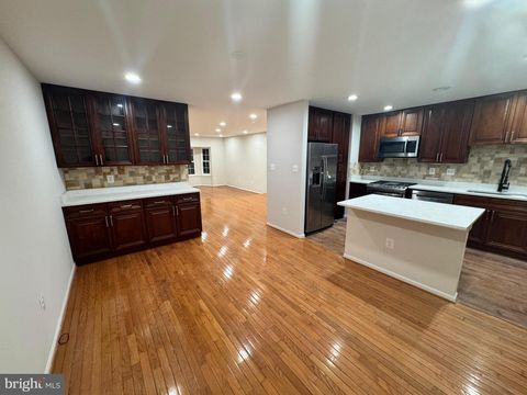 14024 ADOLPHUS DRIVE CENTREVILLE VA 20121