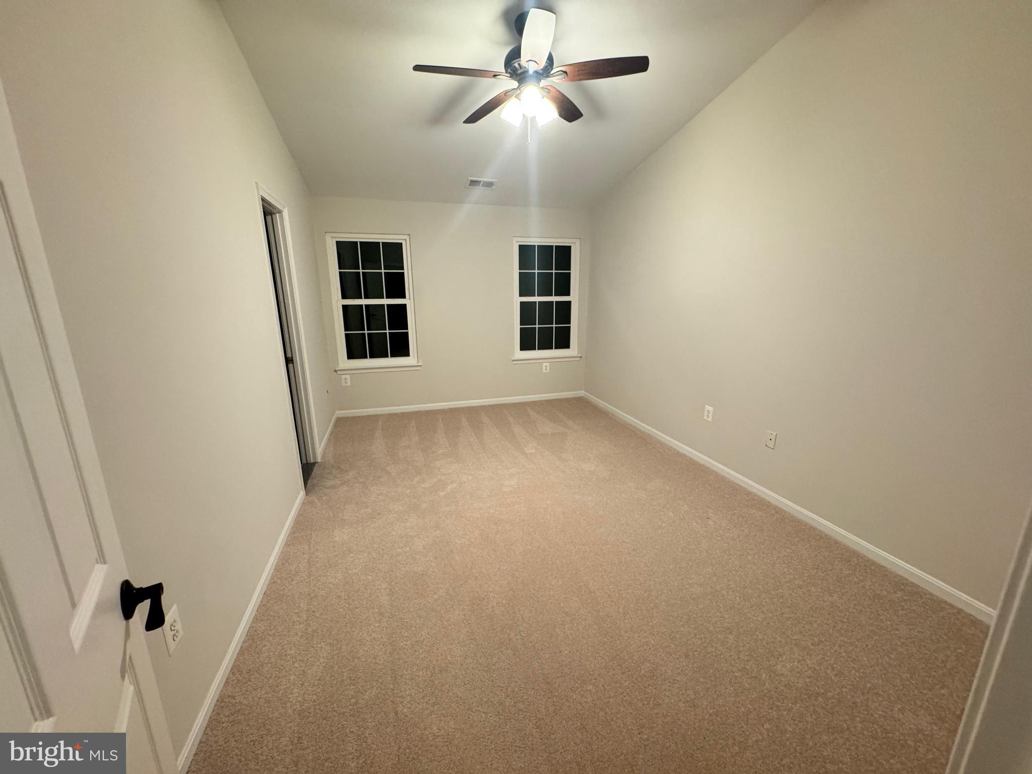 CENTREVILLE - Residential Lease