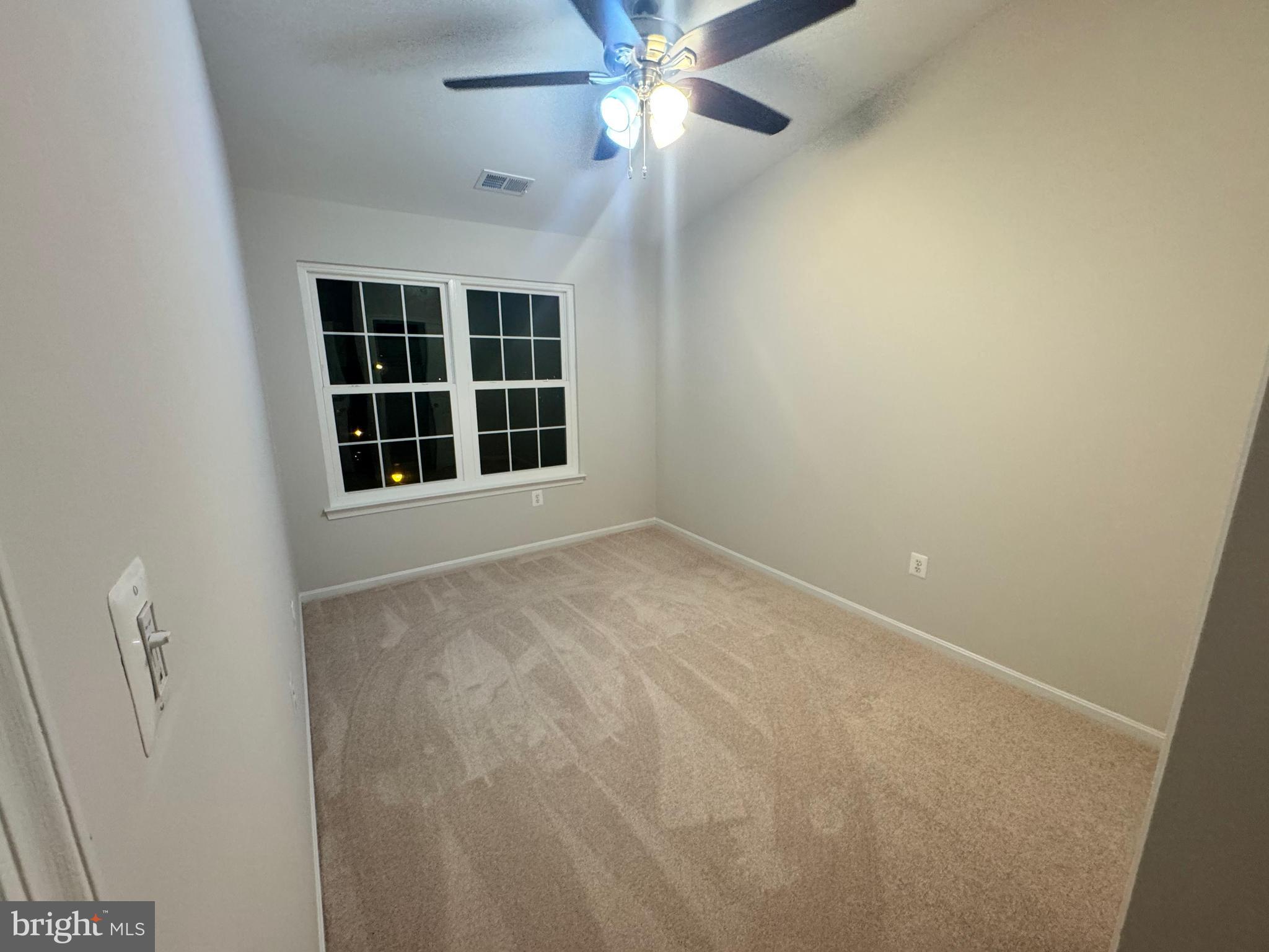 CENTREVILLE - Residential Lease