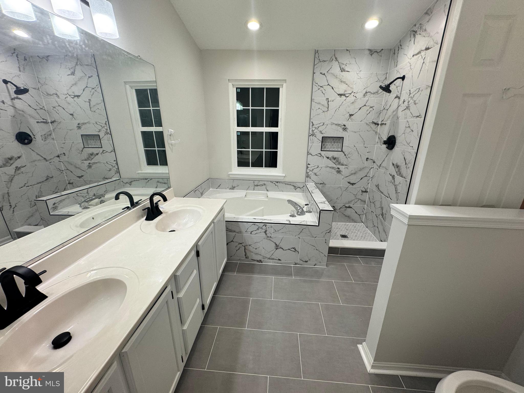 CENTREVILLE - Residential Lease