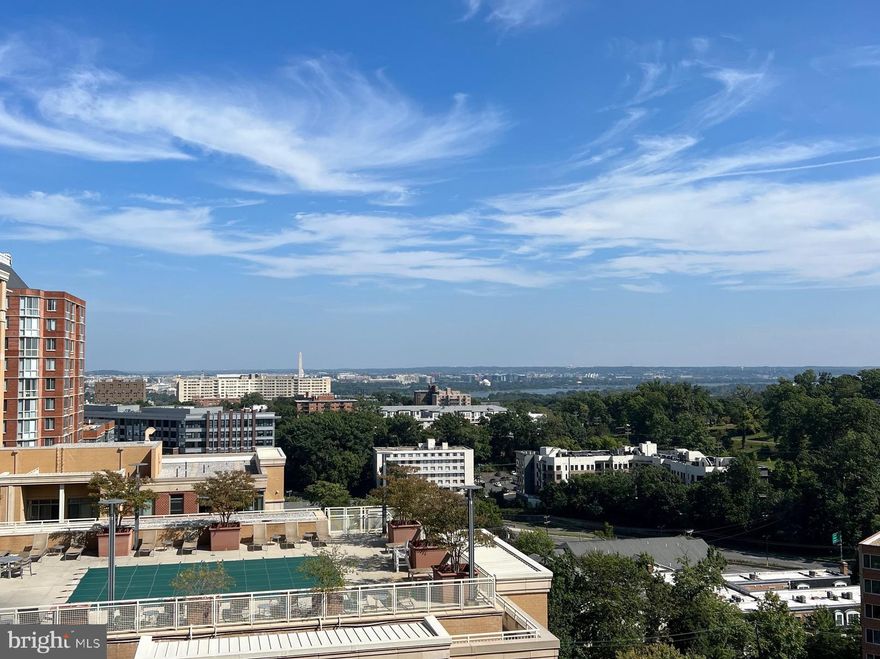 Don't miss this spacious condo with the spectacular view of DC monuments and the Potomac River, which can be seen from with an expansive balcony, living room, dining room and both bedrooms! This 2 Bedroom 2 Bathroom condo is well located only 3 blocks from Courthouse Metro and is close to shopping as well as major commuter routes. one assigned garage parking space. The building has a 24 hour front desk attendant, pool and fitness center.