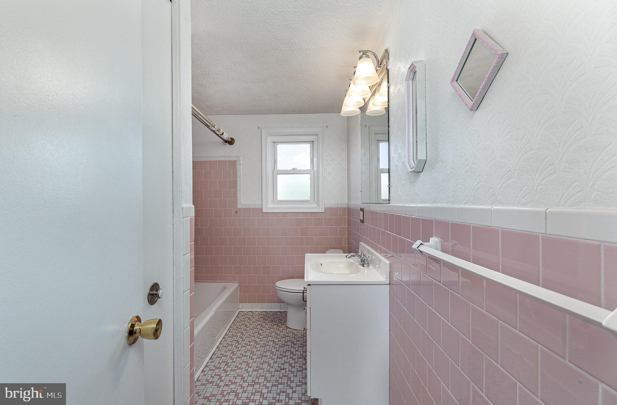 FOXRIDGE - Residential Lease