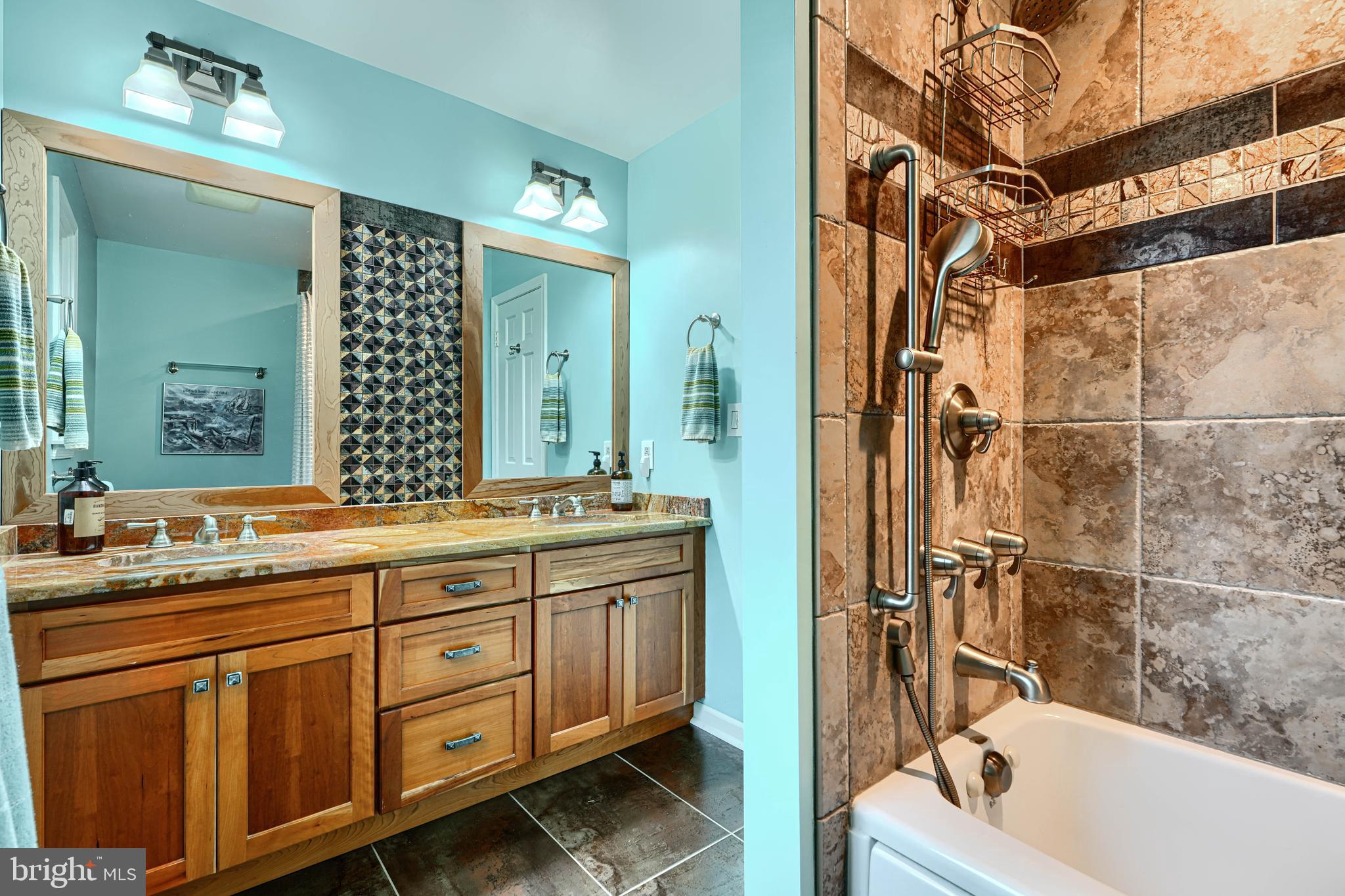 FOX CHAPEL - Residential