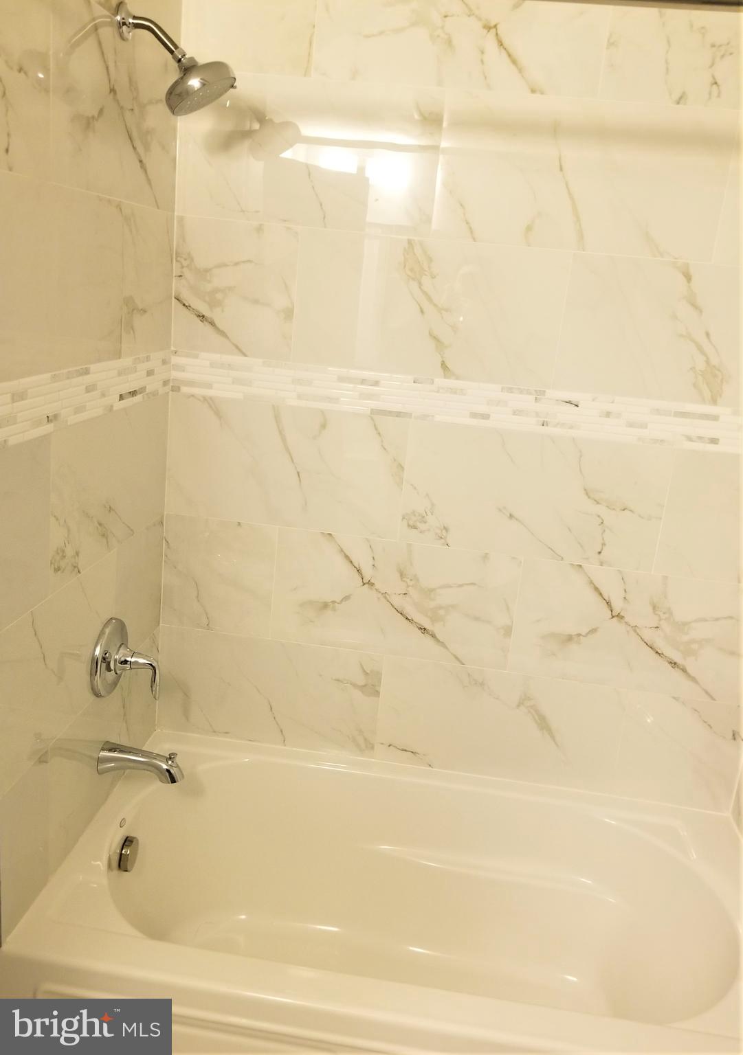 SOCIETY HILL - Residential Lease