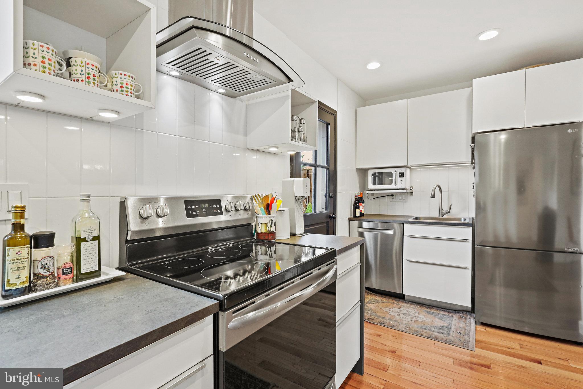 FAIRLINGTON ARBORS - Residential Lease