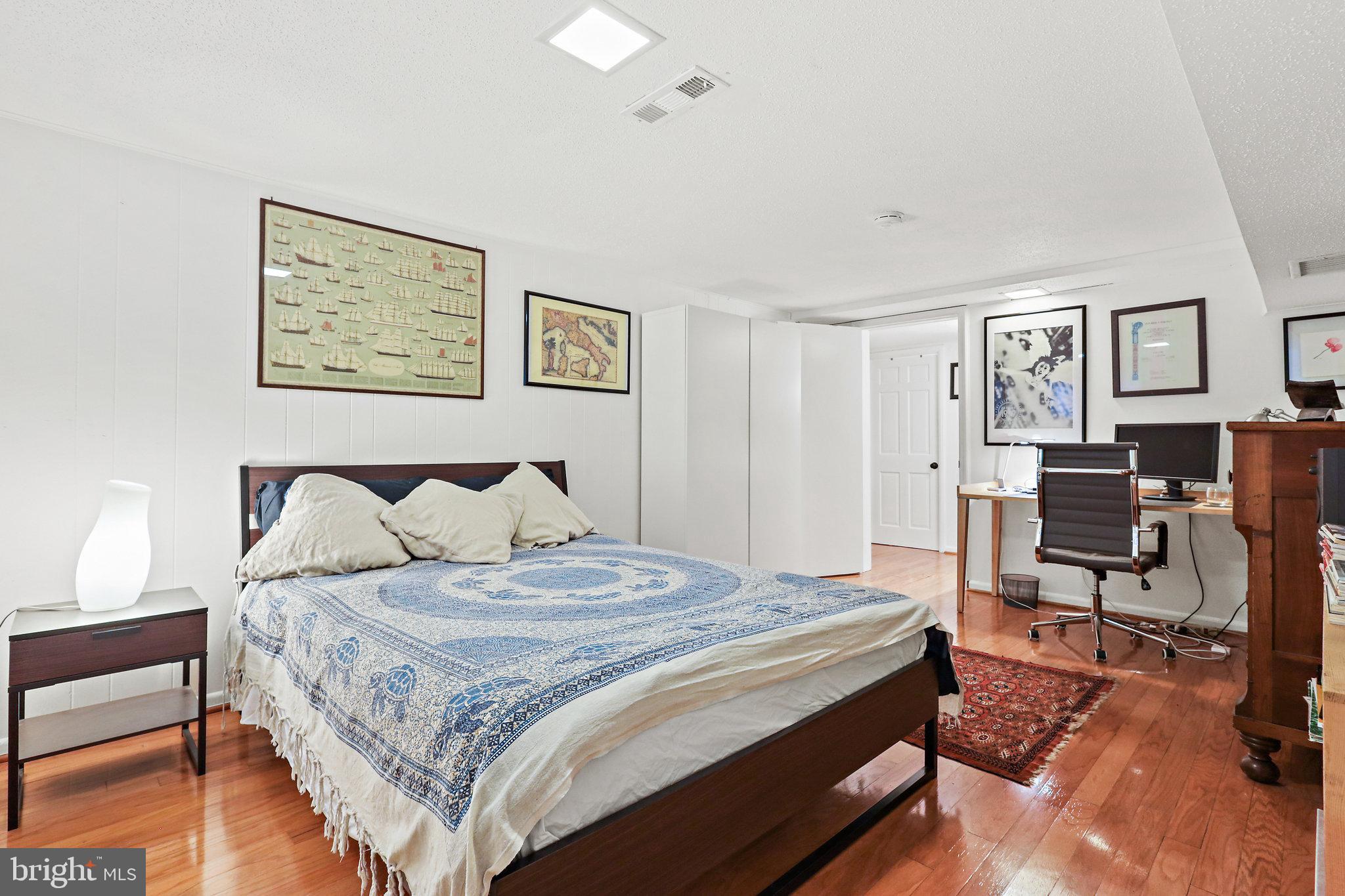 FAIRLINGTON ARBORS - Residential Lease