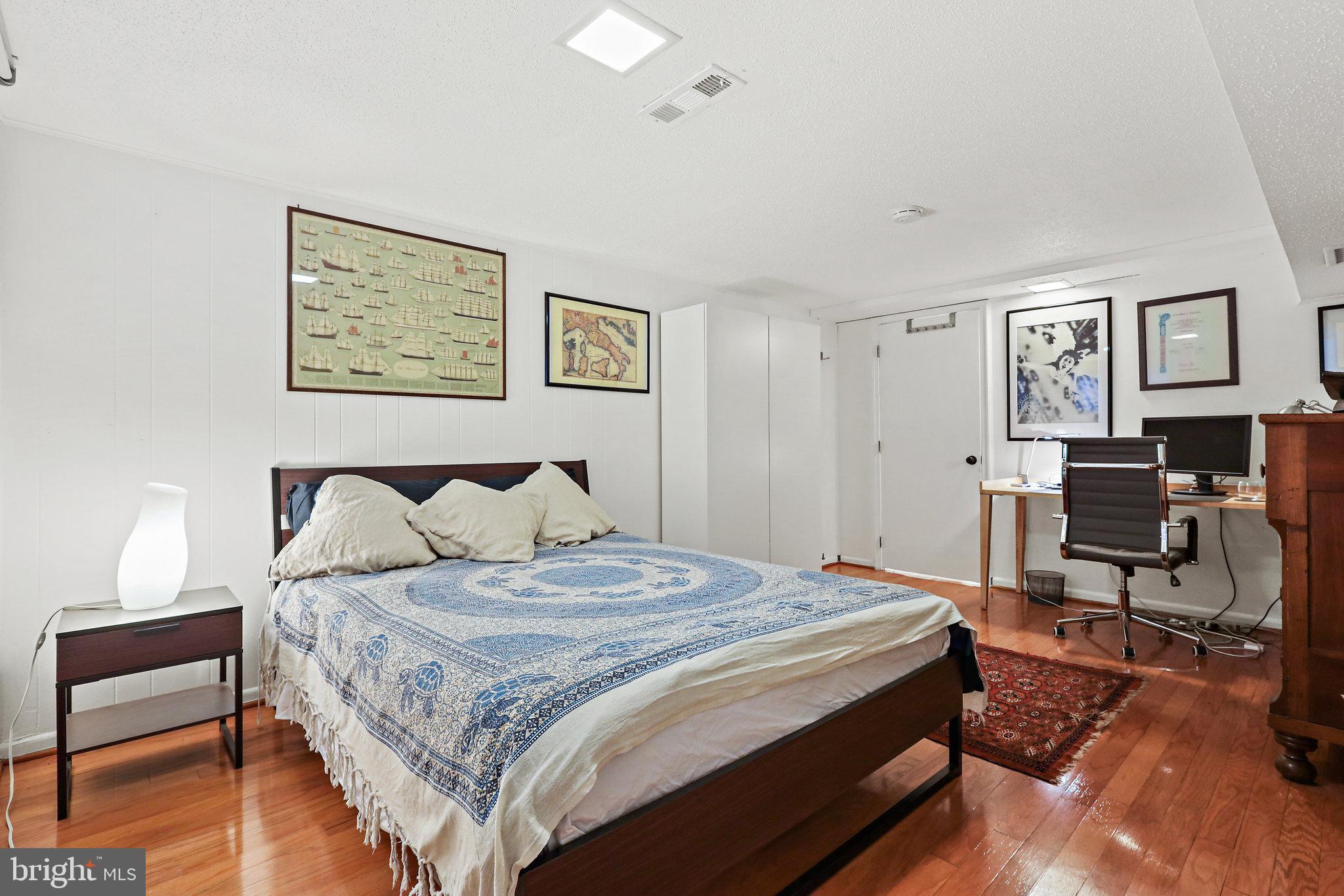 FAIRLINGTON ARBORS - Residential Lease