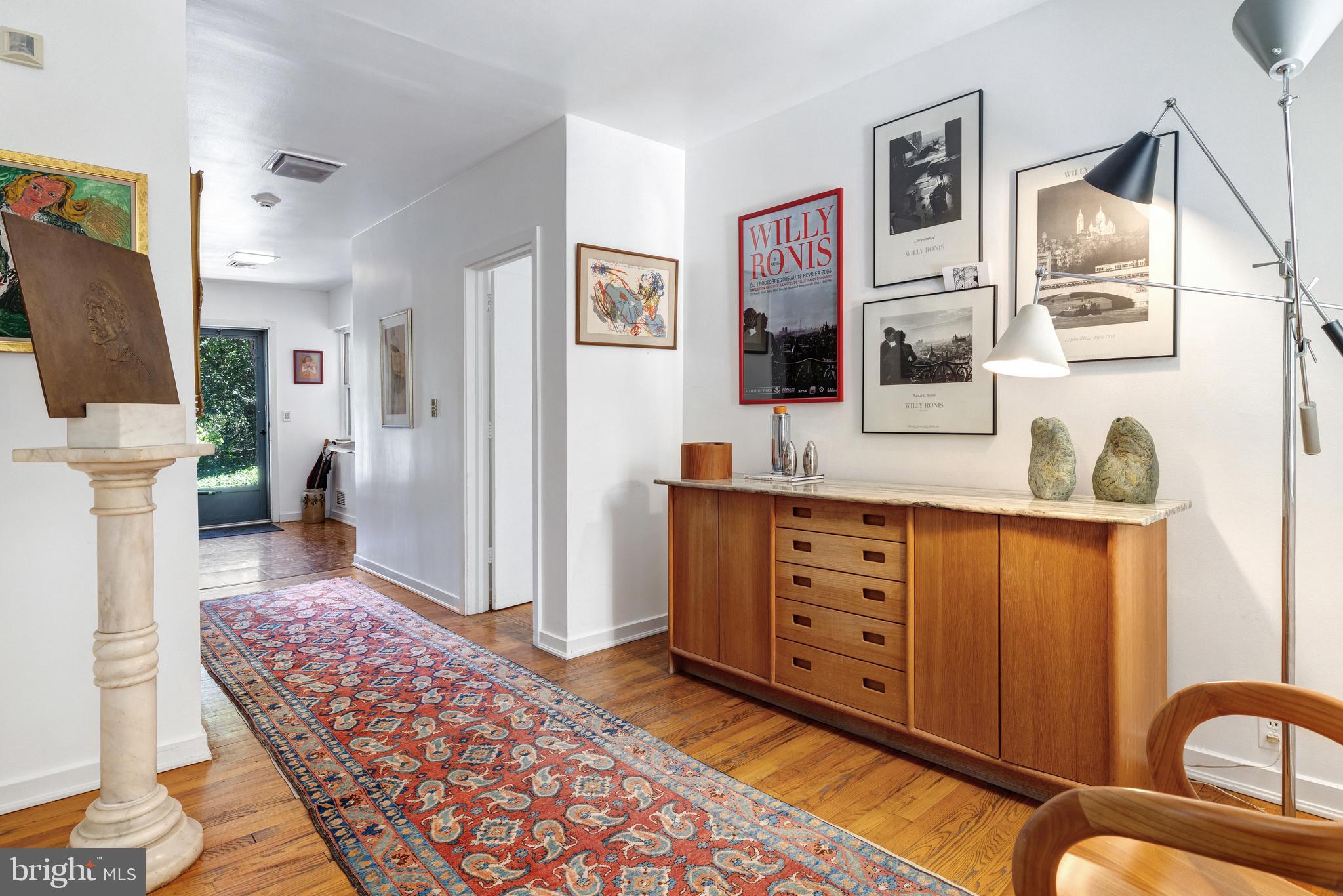 EAST FALLS - Residential